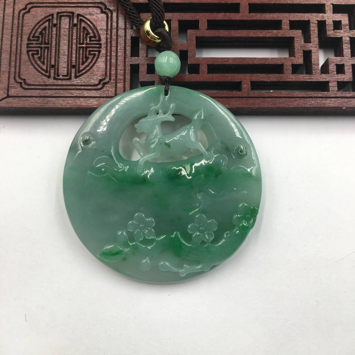 鹿梅同春