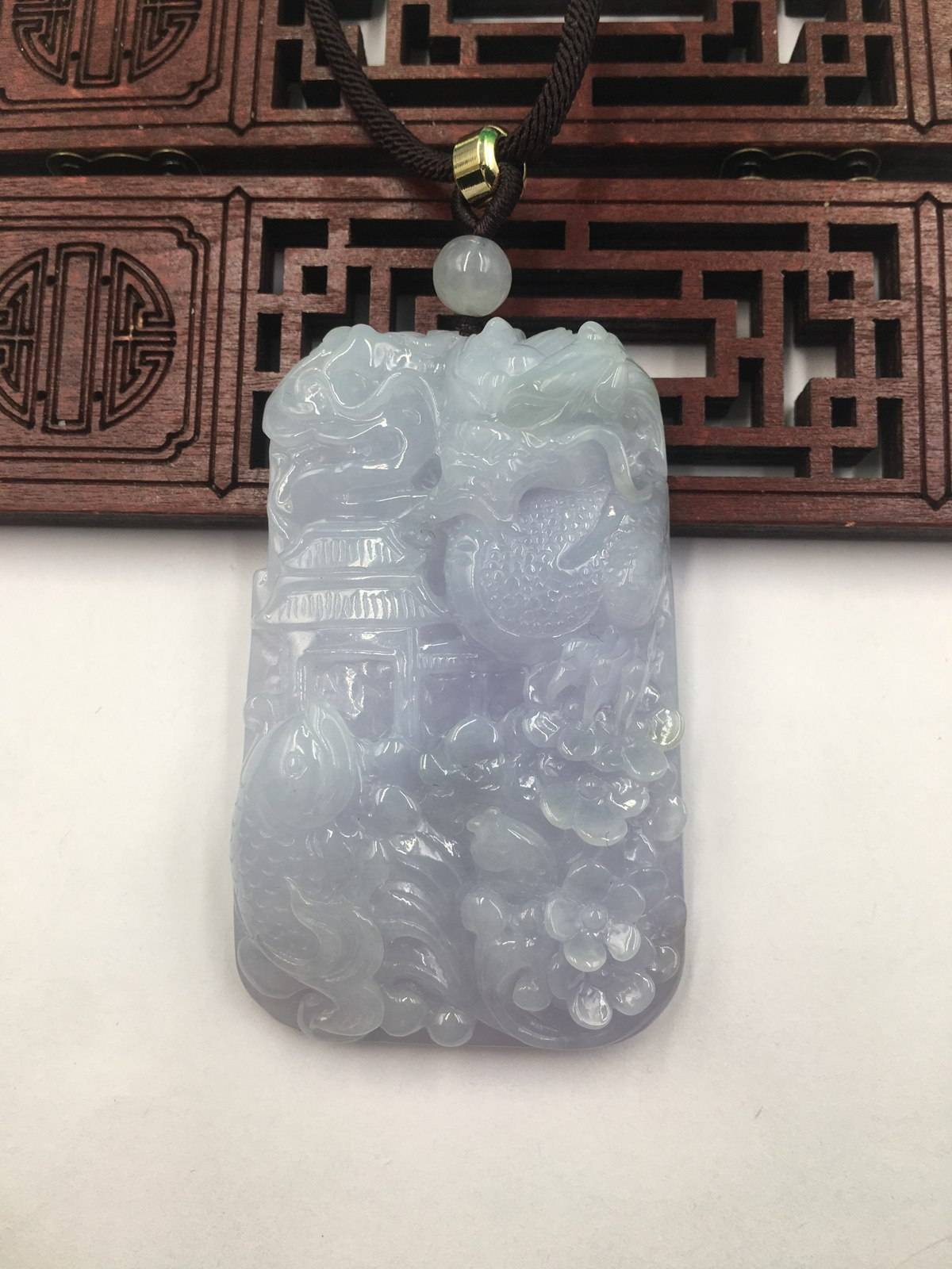 龙行天下 