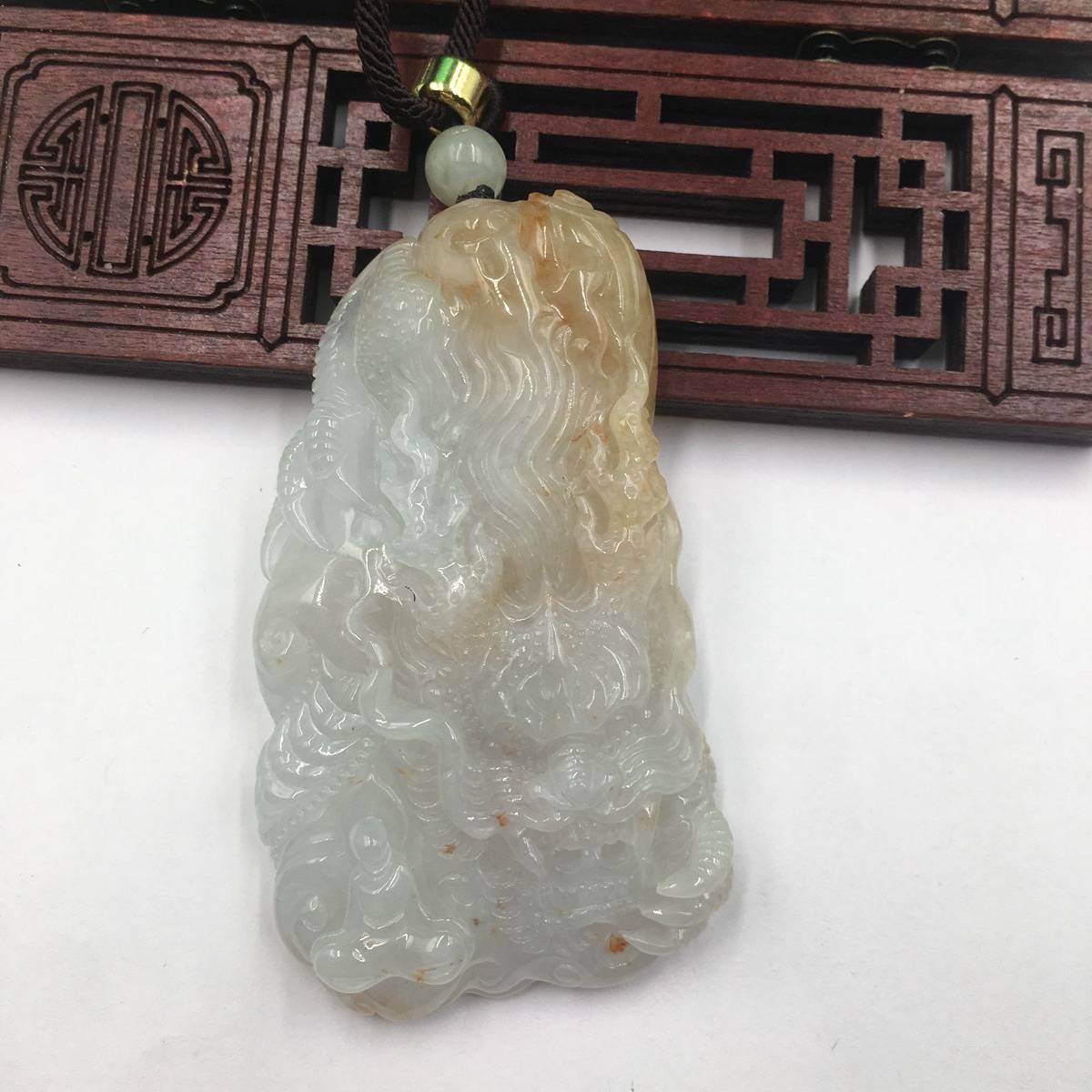 神龙护主
