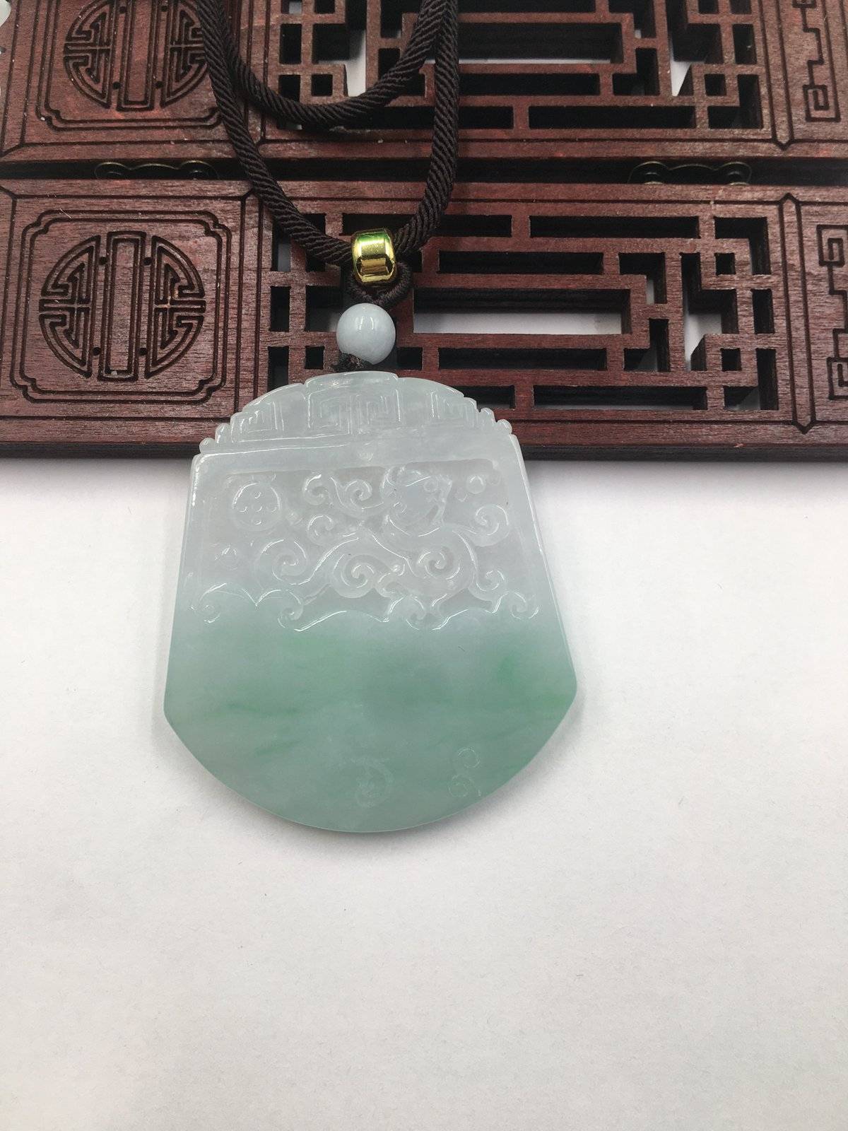 龙行天下