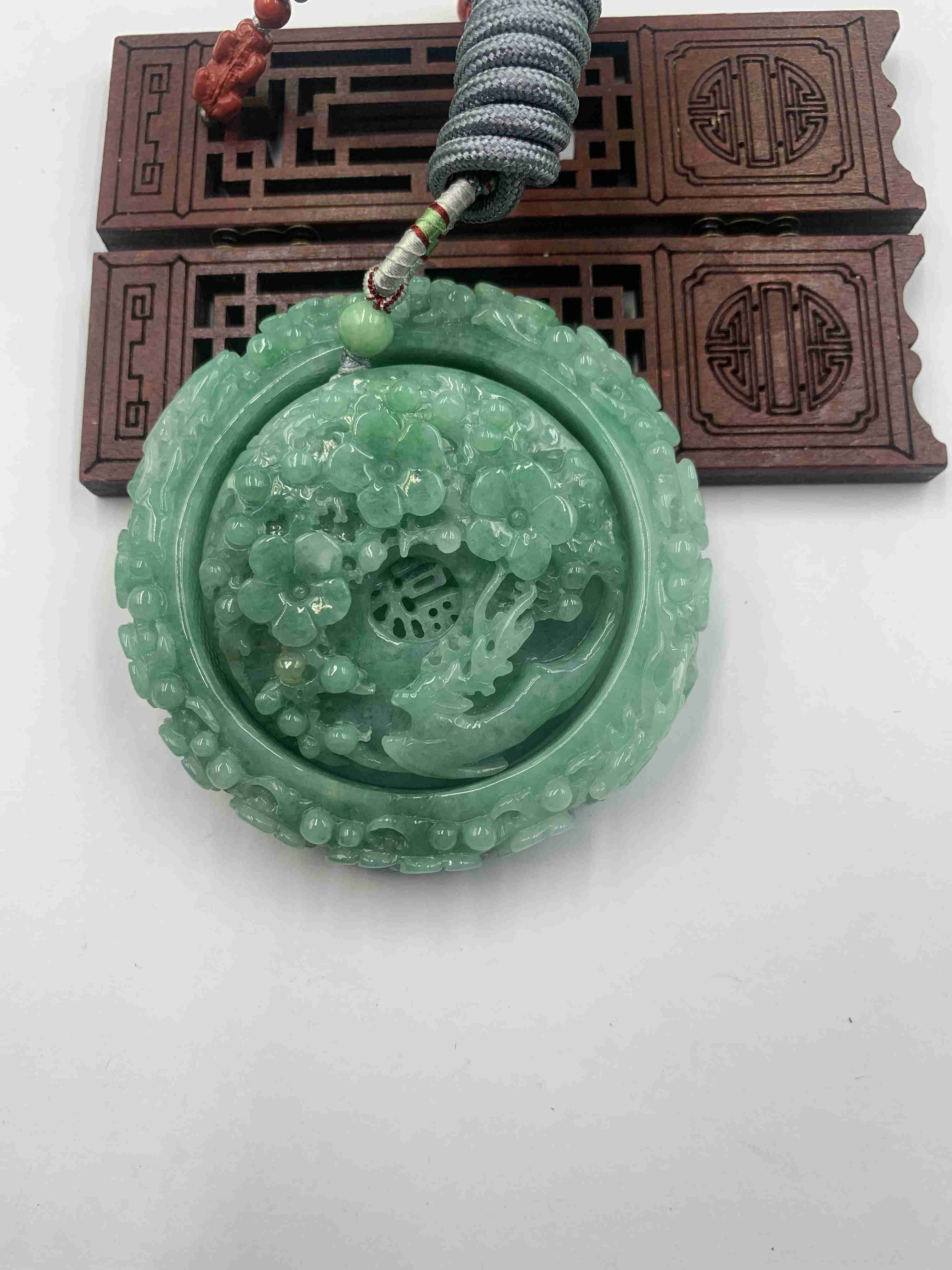 鹿梅同春