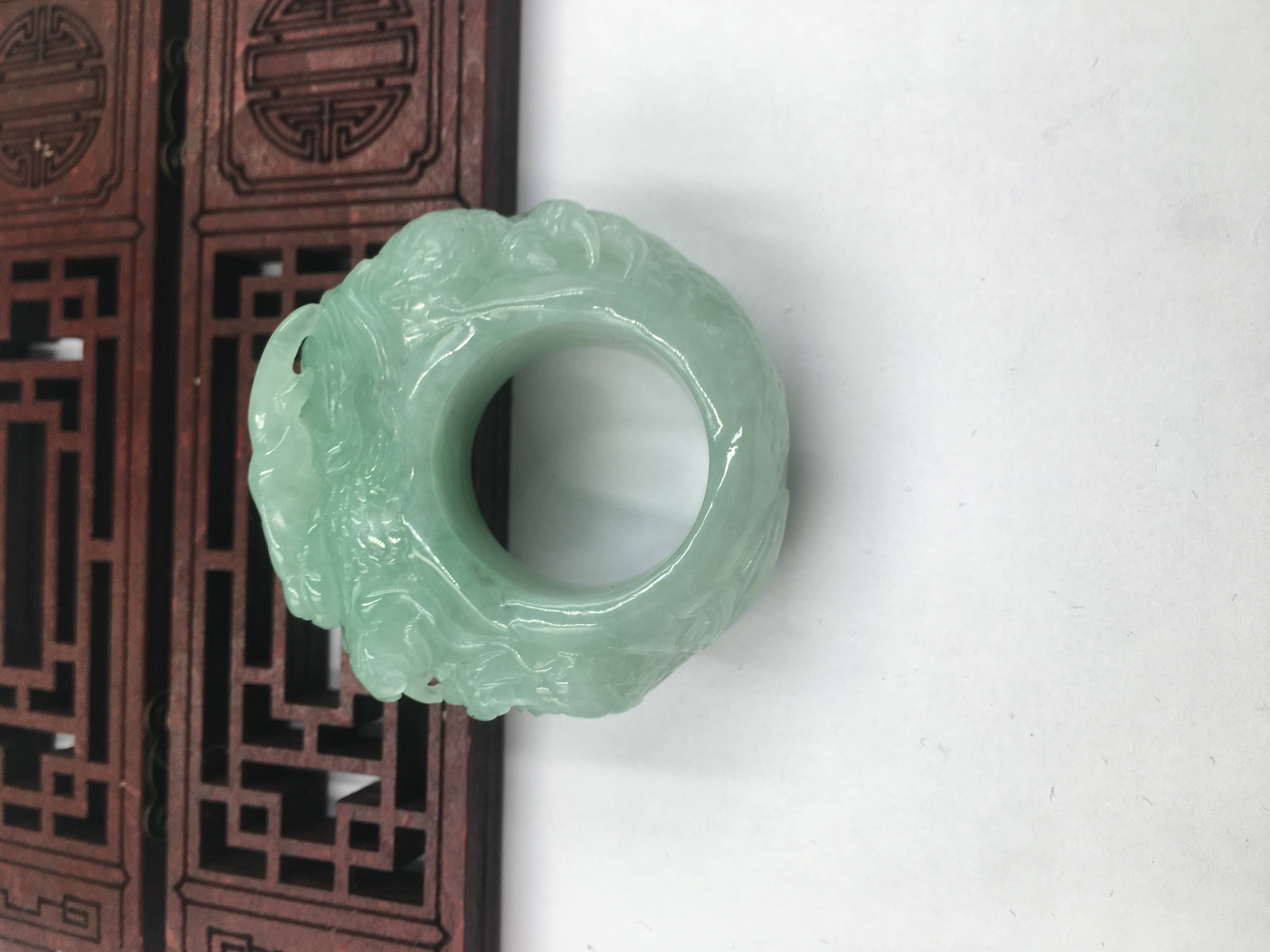 神龙护主