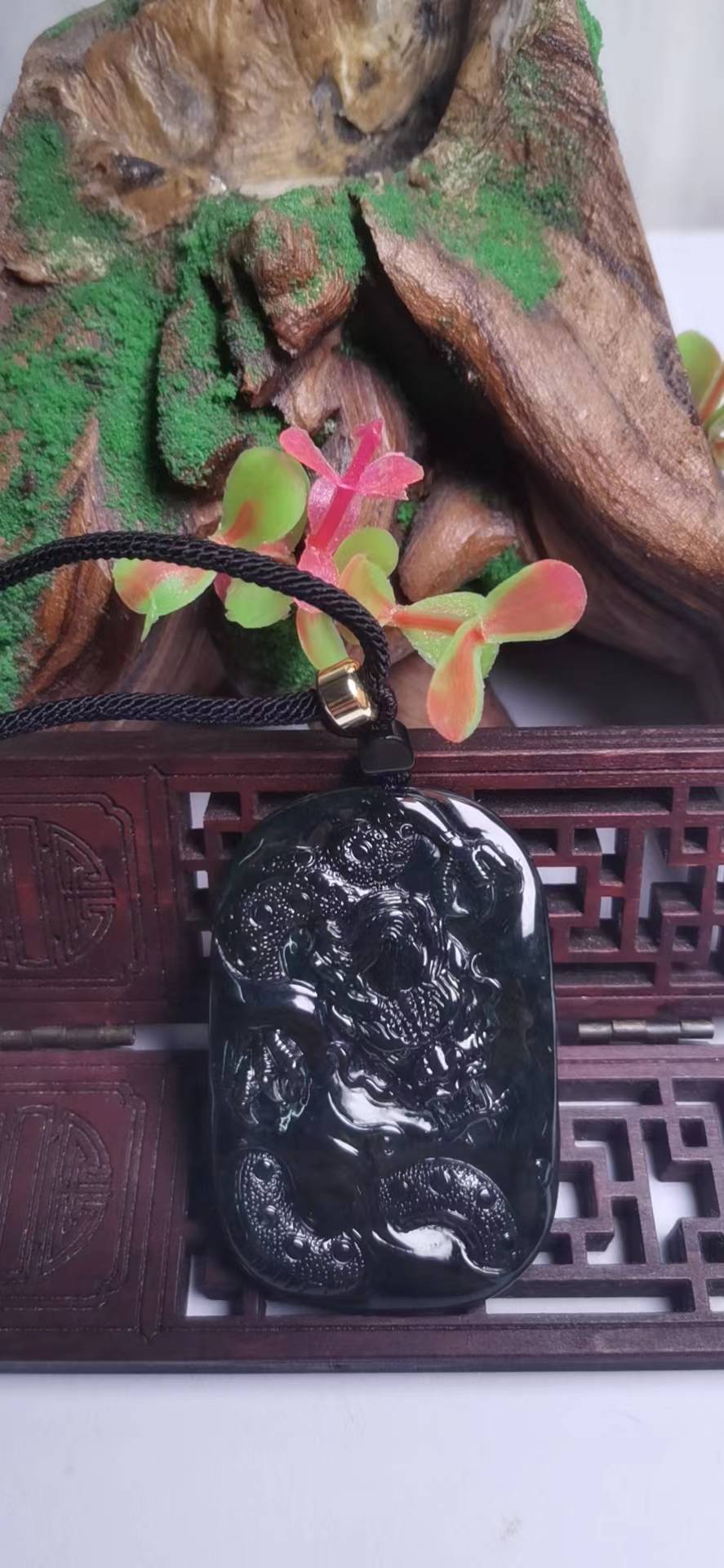 龙行天下
