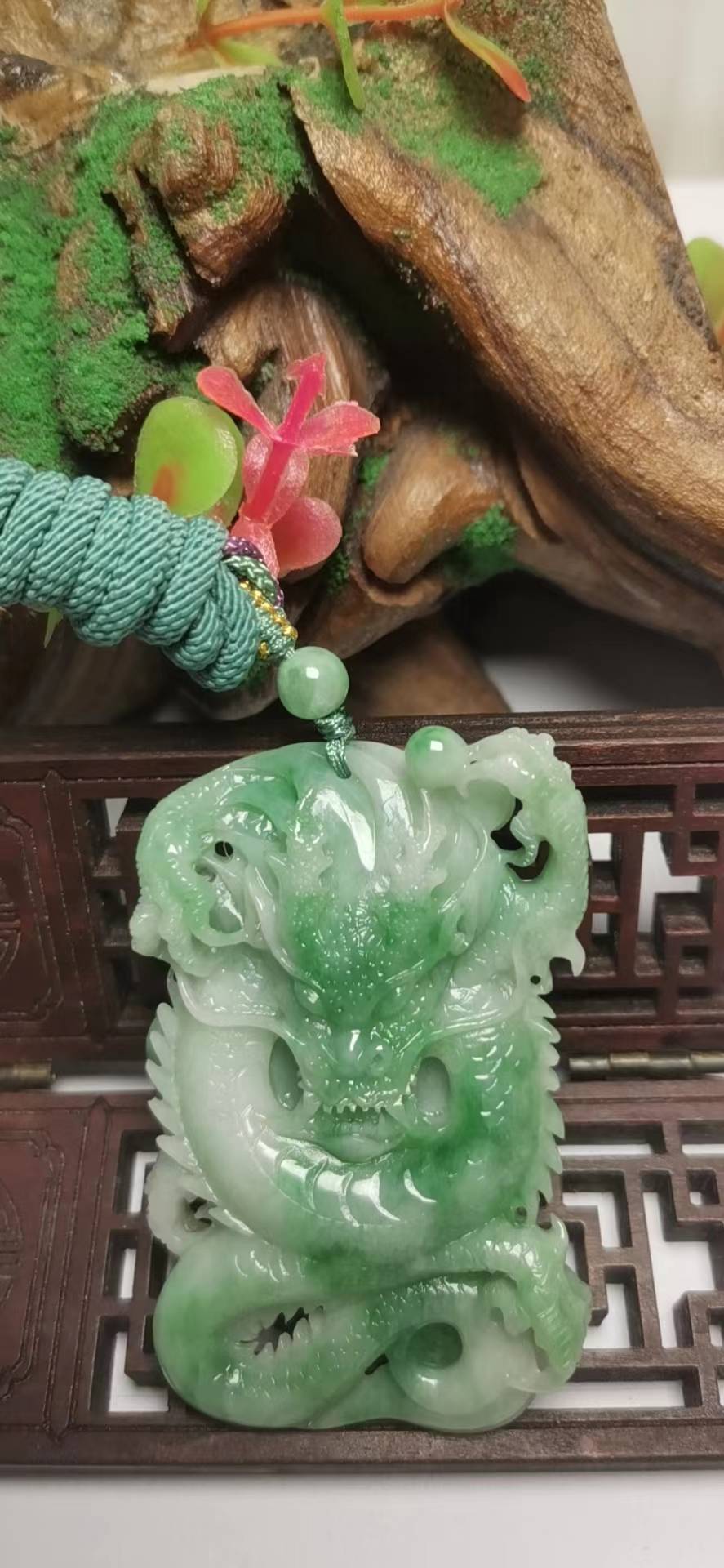龙行天下