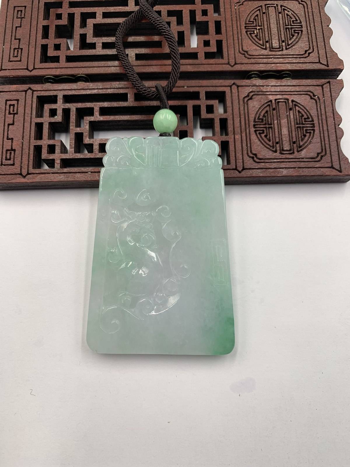 龙行天下