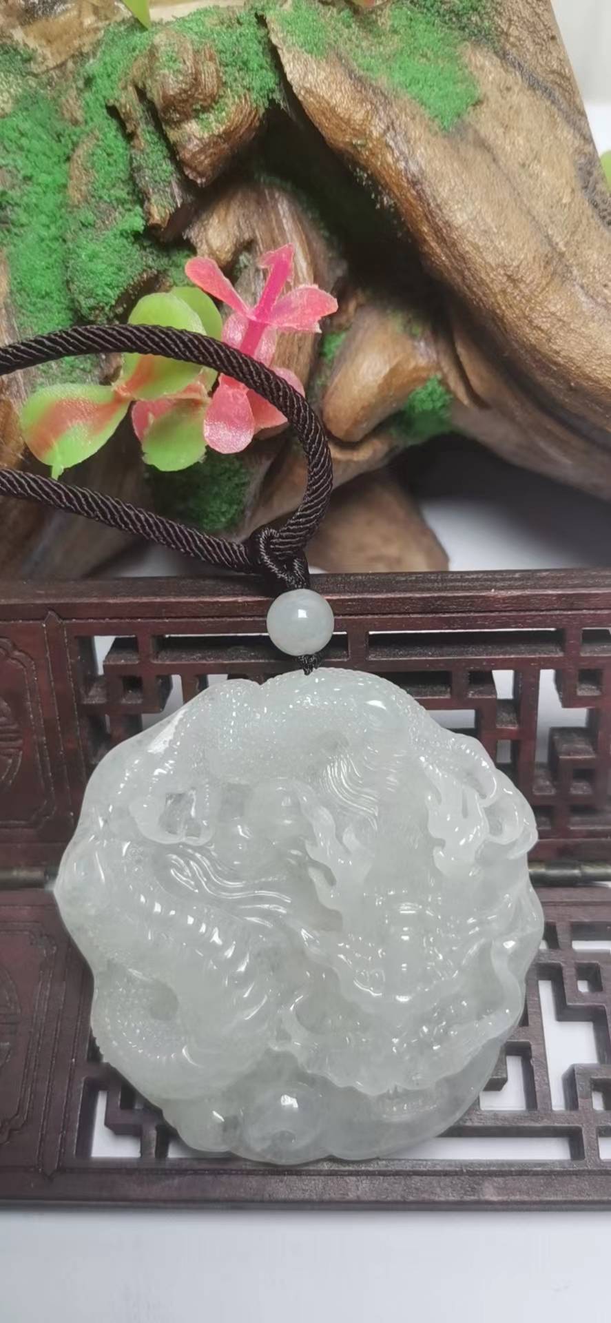 龙腾四海