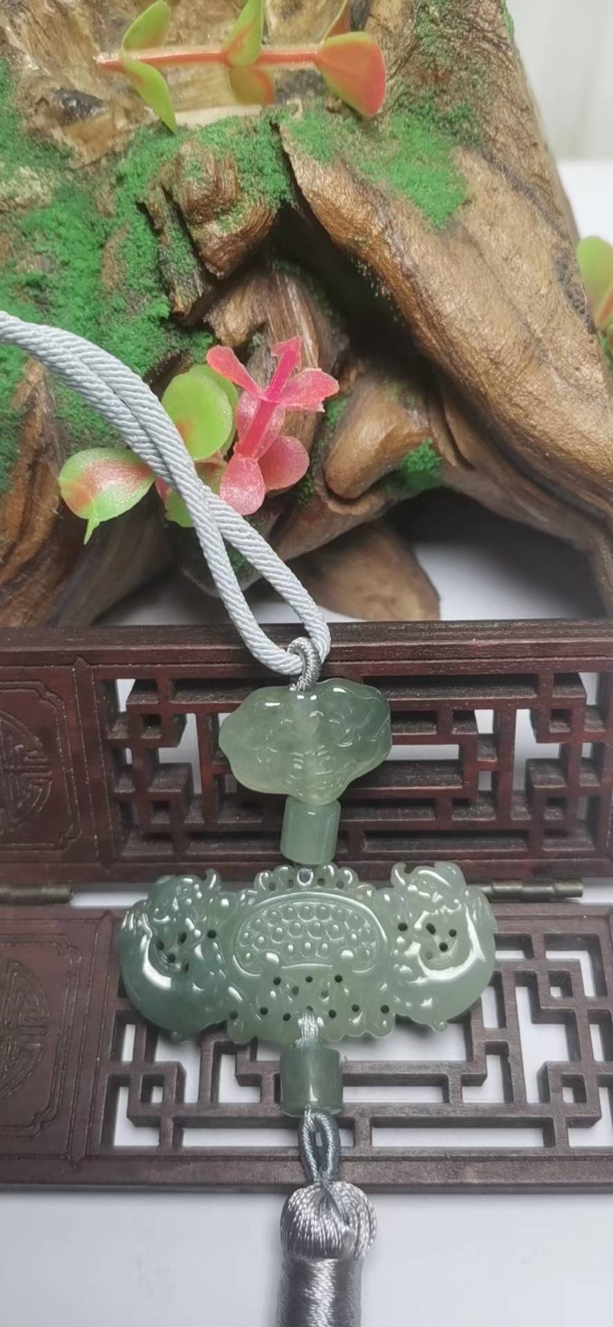 龙行天下