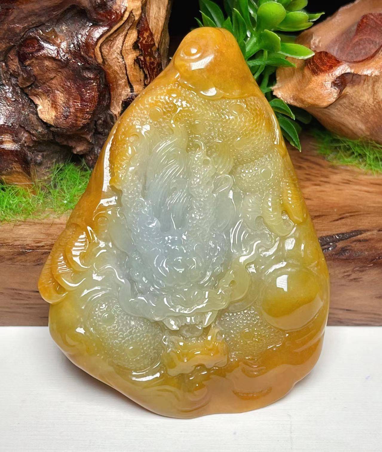 龙行天下