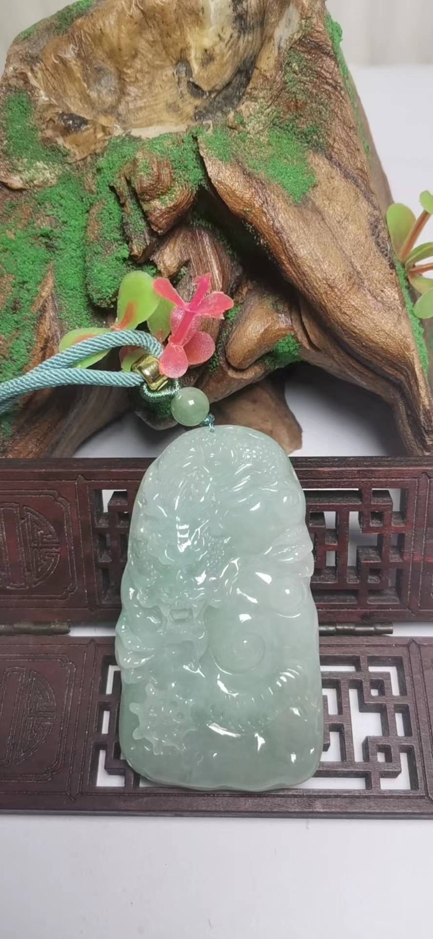 龙行天下