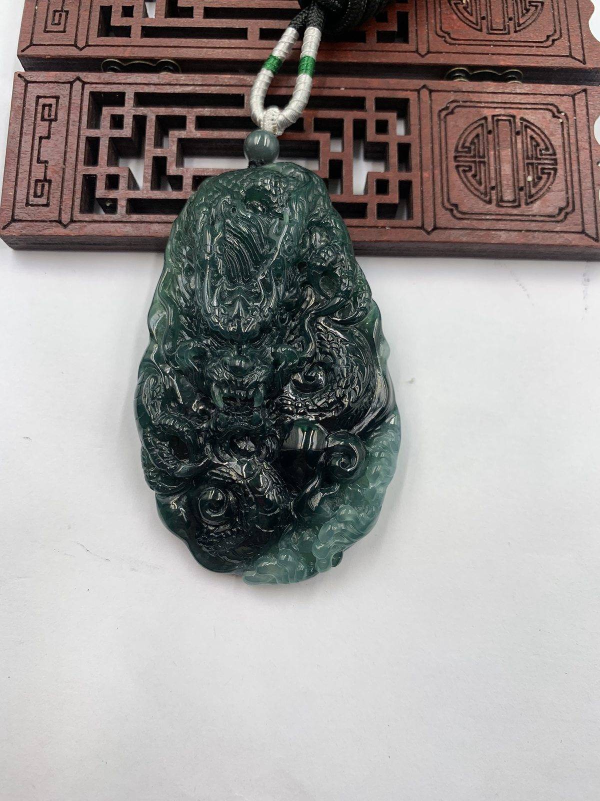 龙霸天下