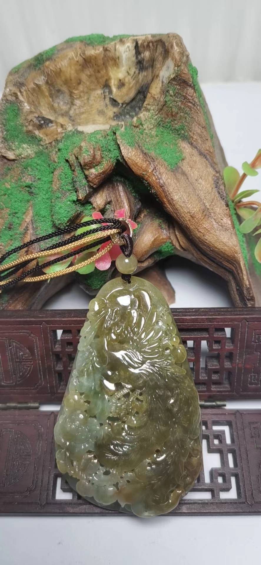凤穿牡丹