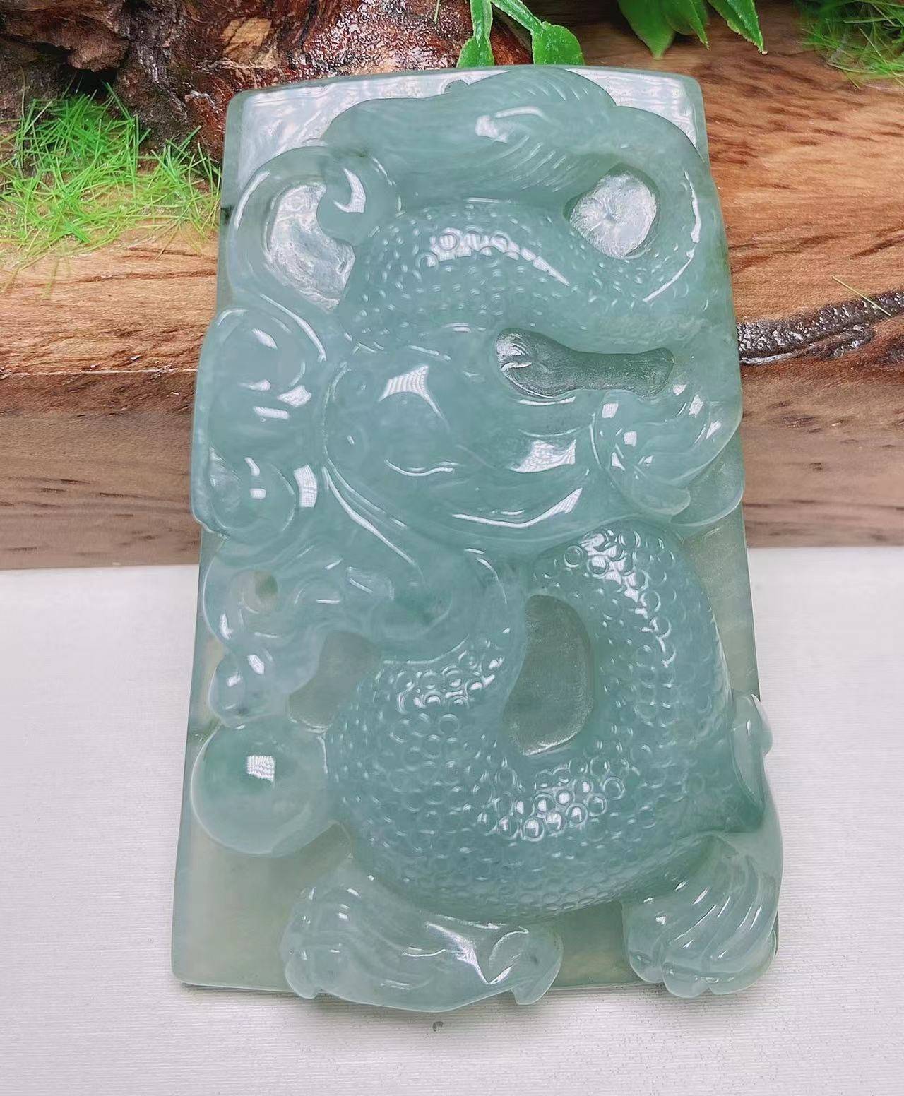 龙腾四海