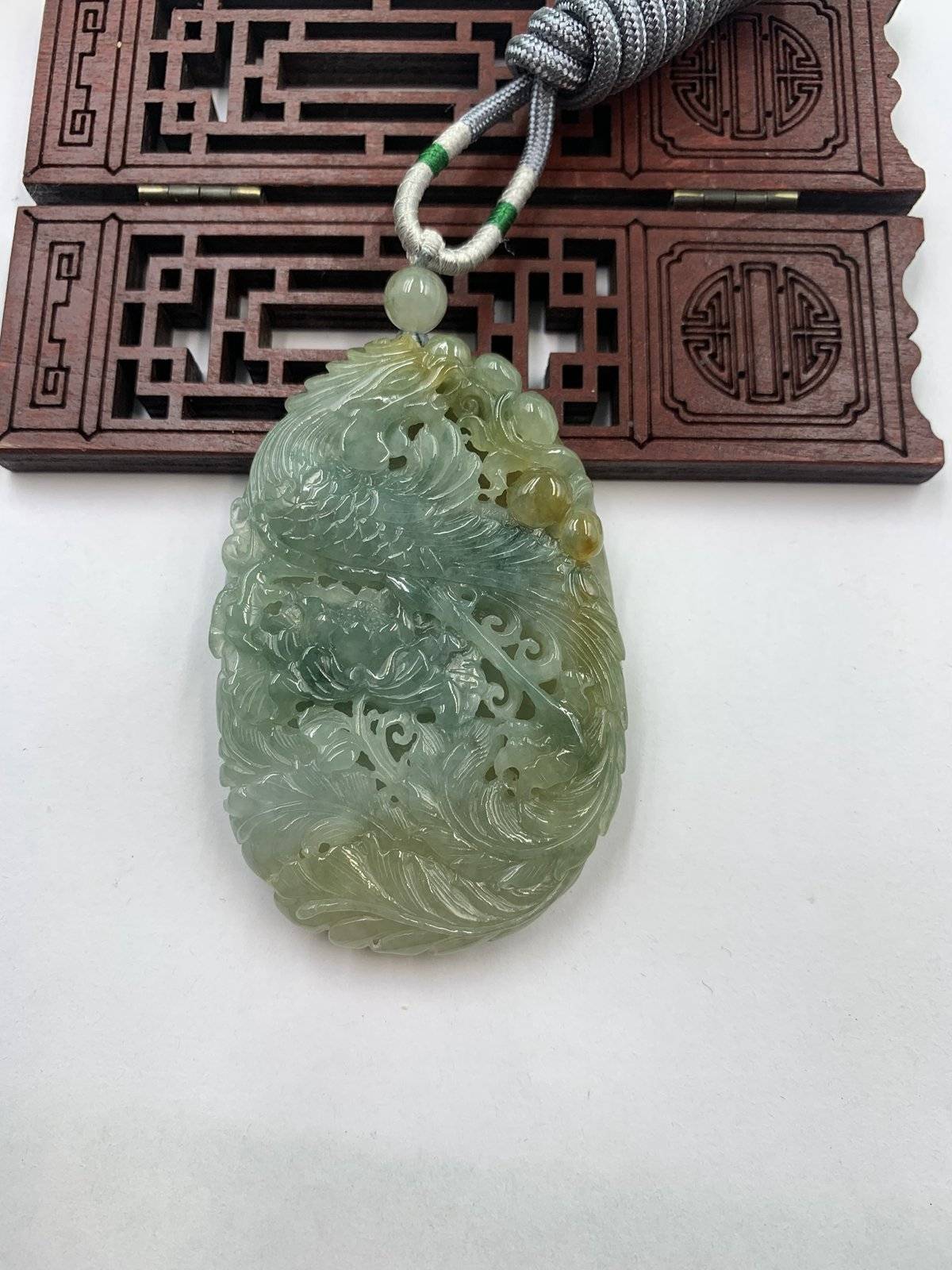 凤戏牡丹071124