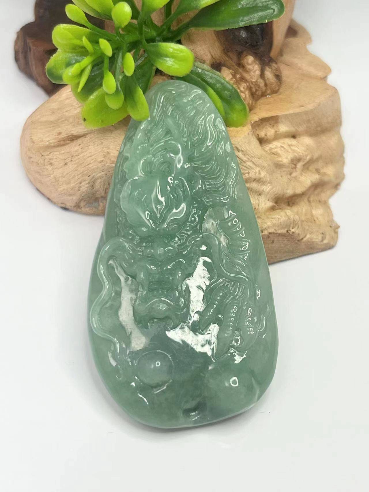 神龙戏珠