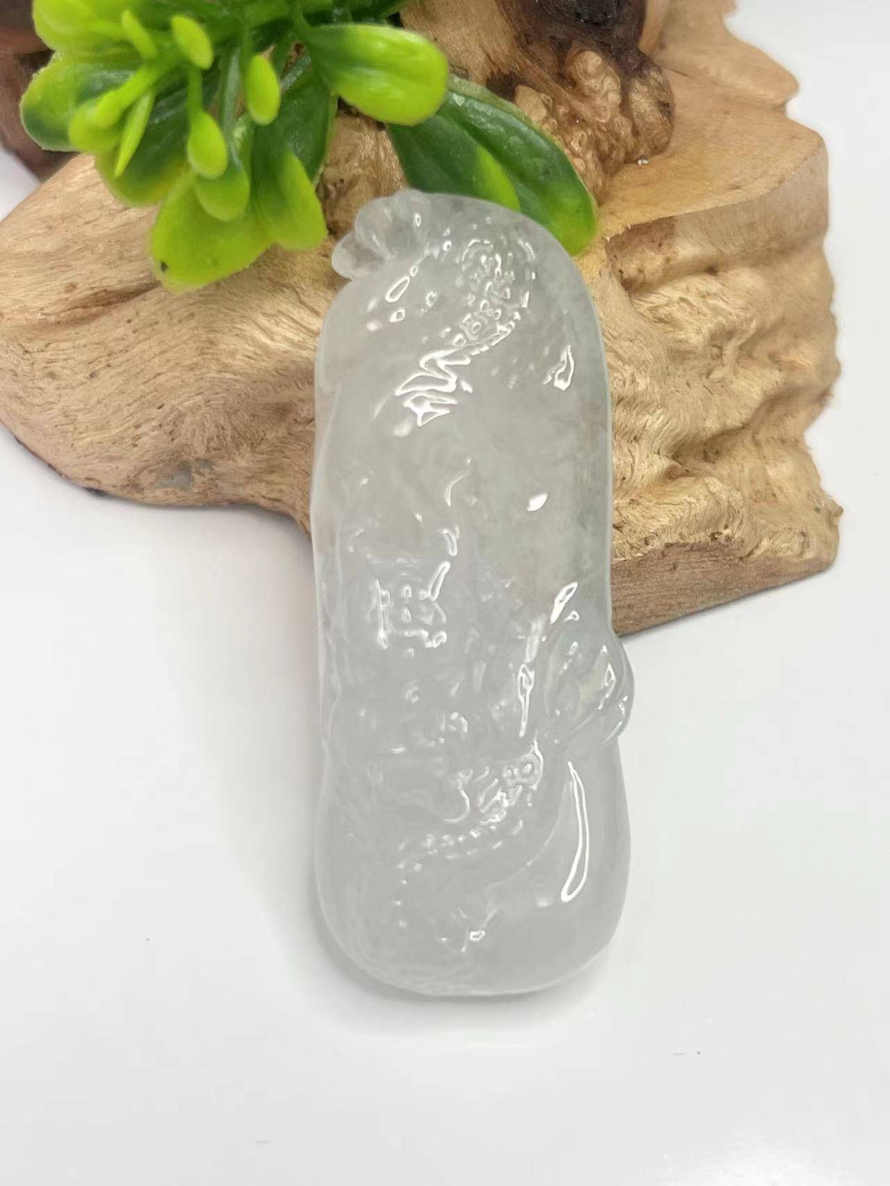 龙行天下