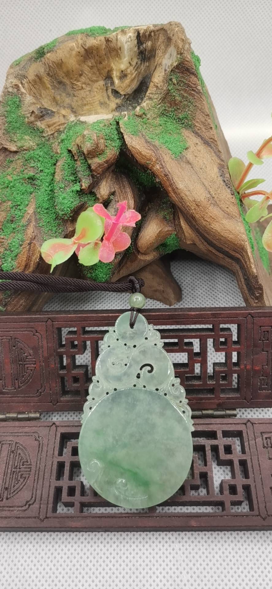 龙行天下
