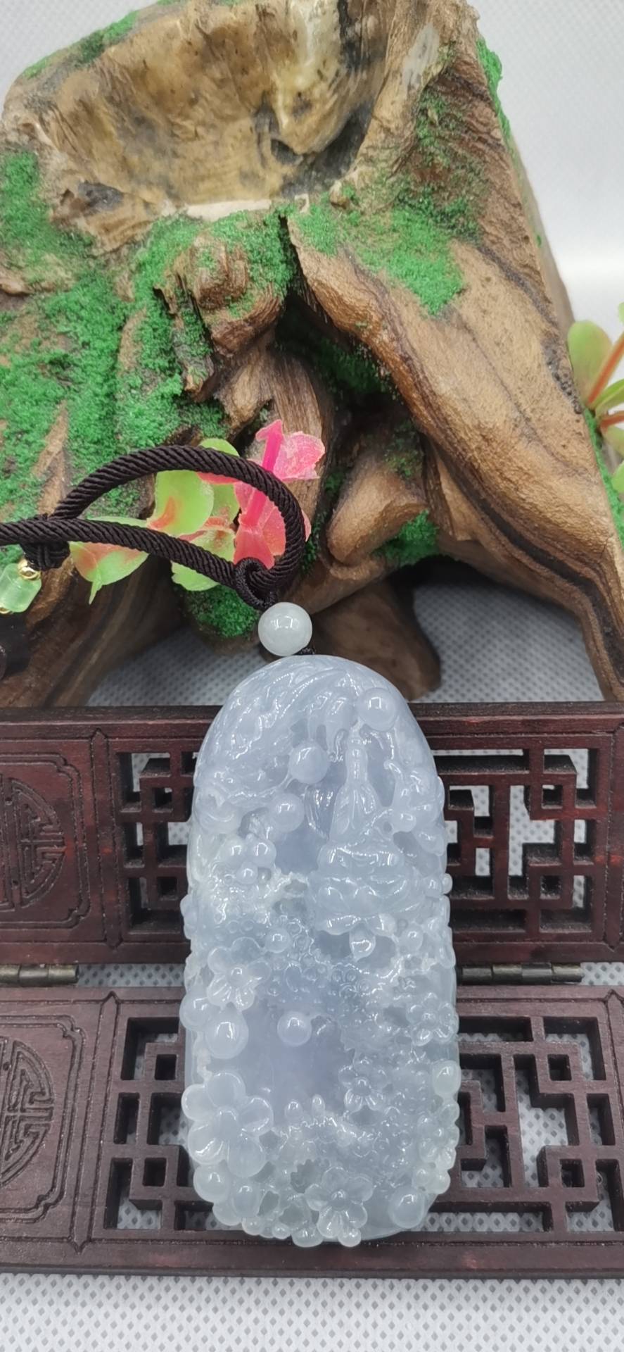 神龙护主