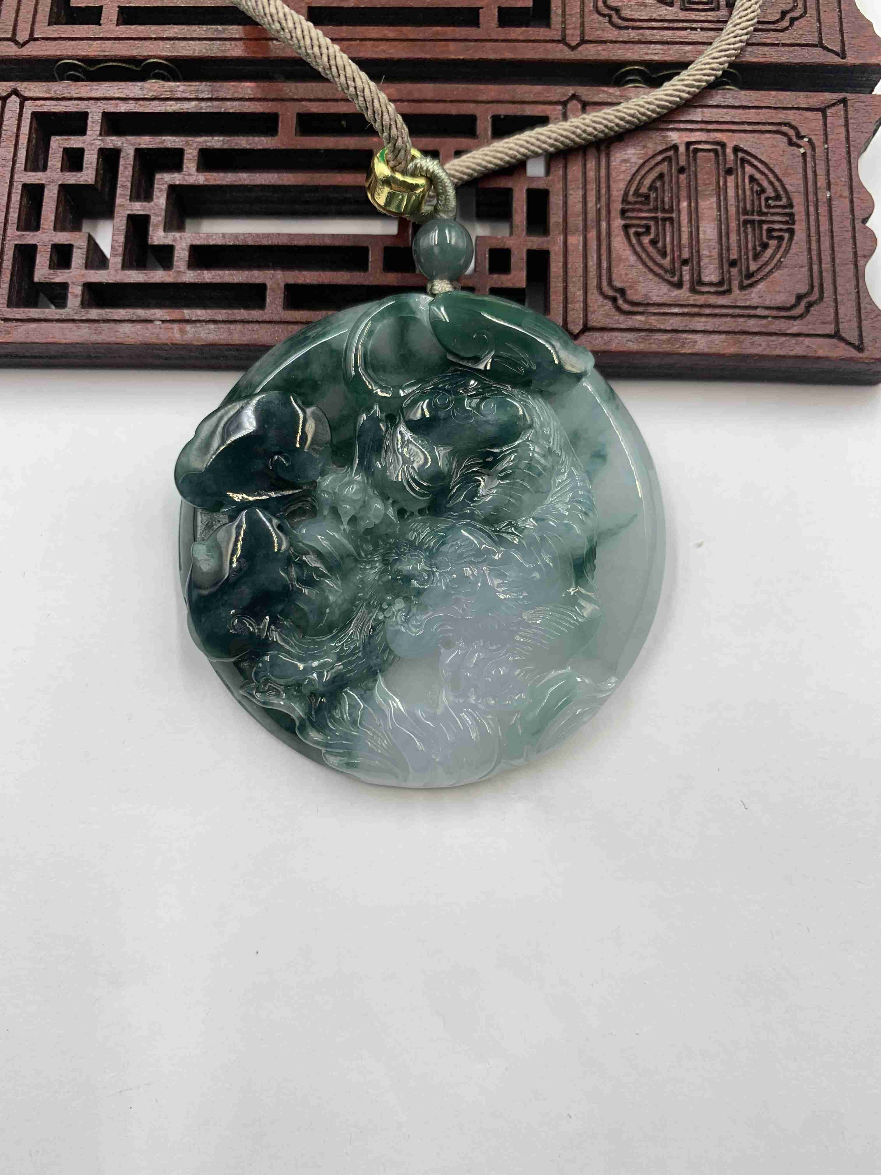 虎虎生威