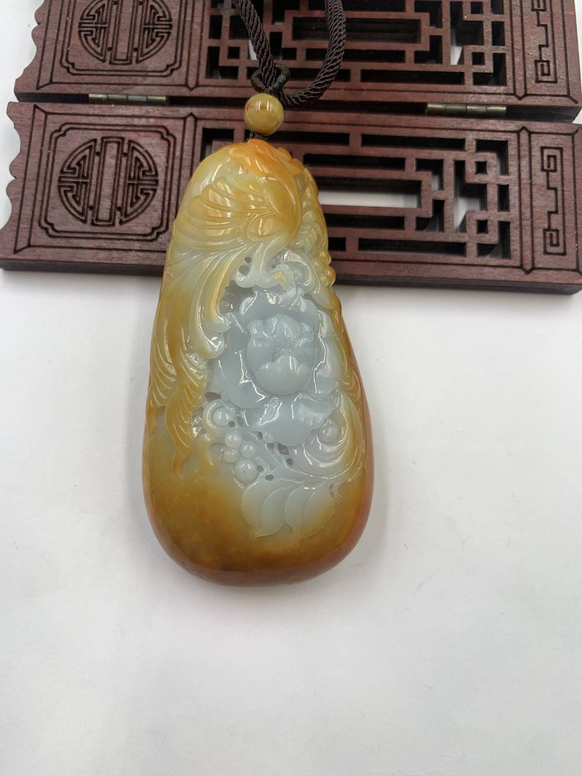 凤戏牡丹