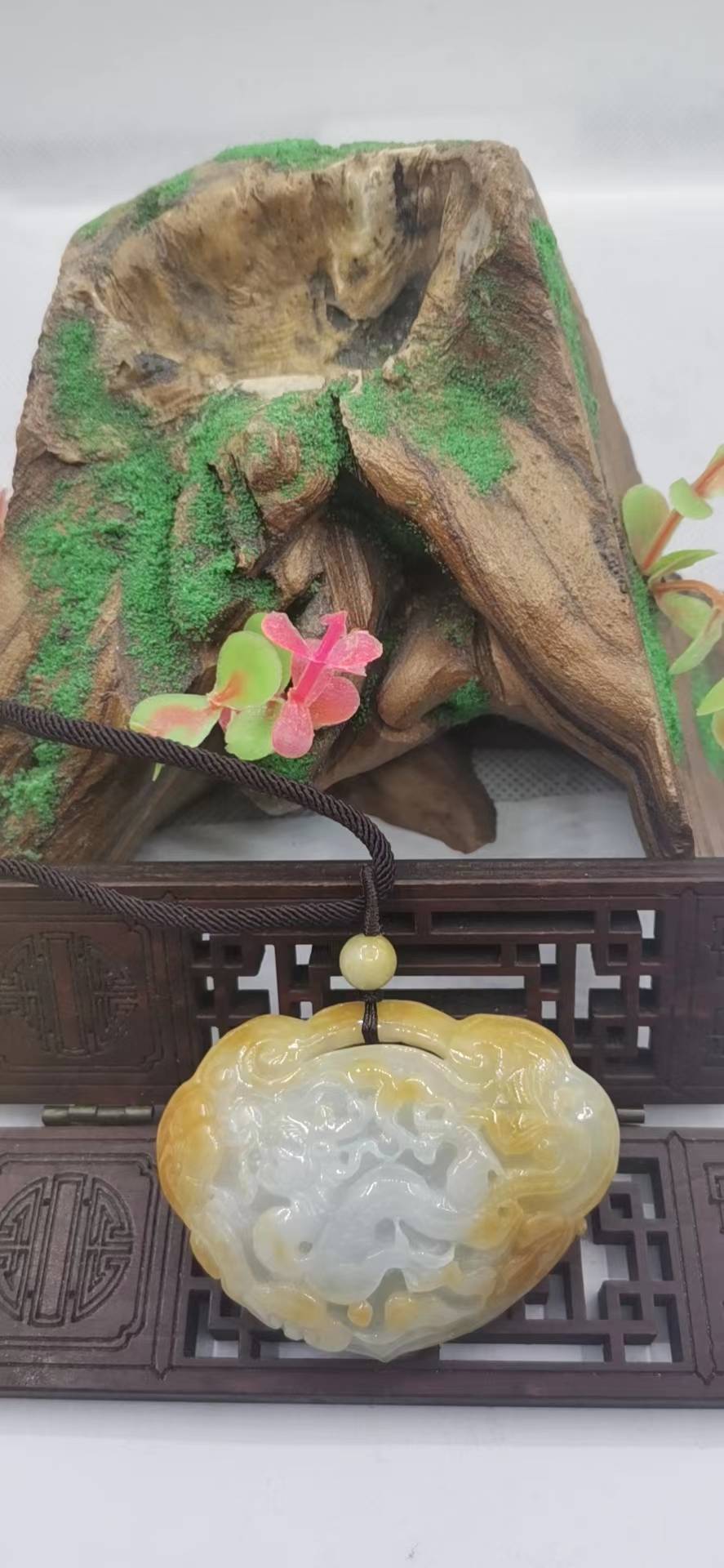 龙行天下