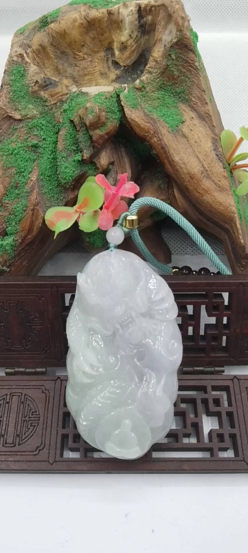 神龙护主