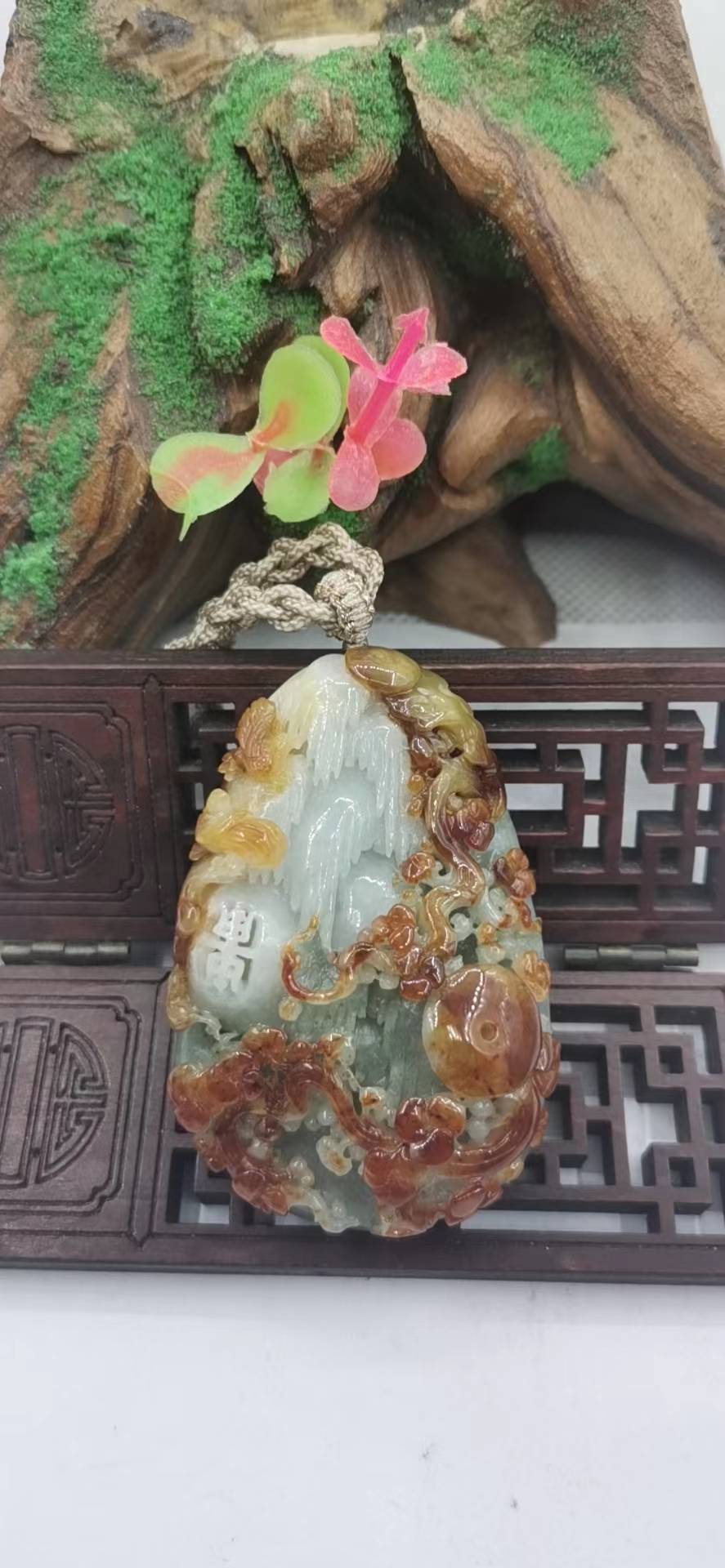 傲雪寒梅