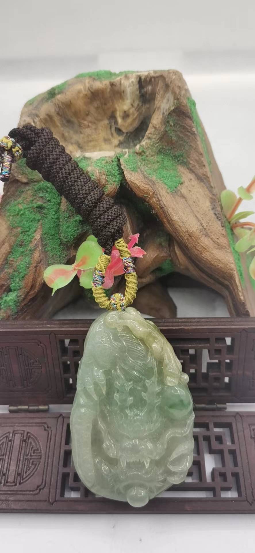 龙行天下