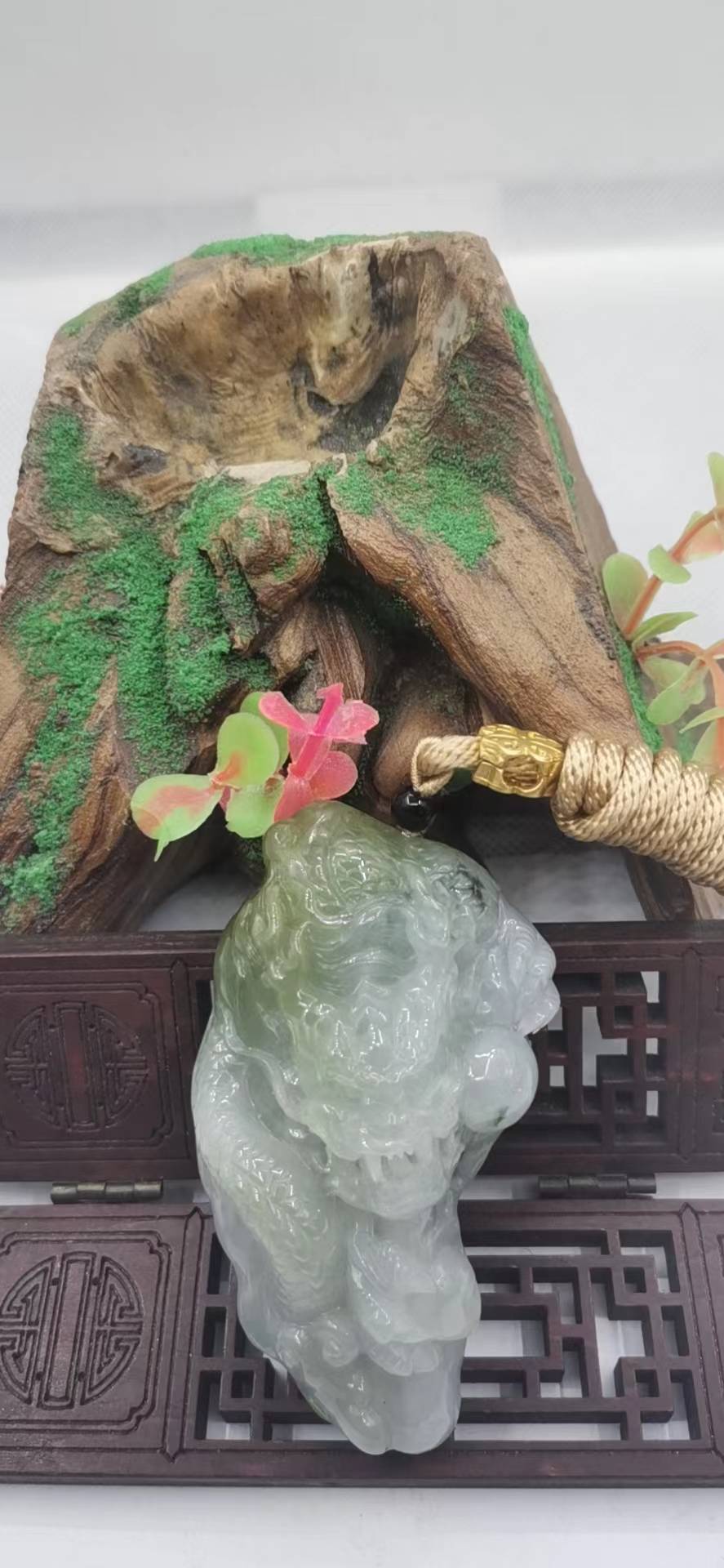 龙行天下