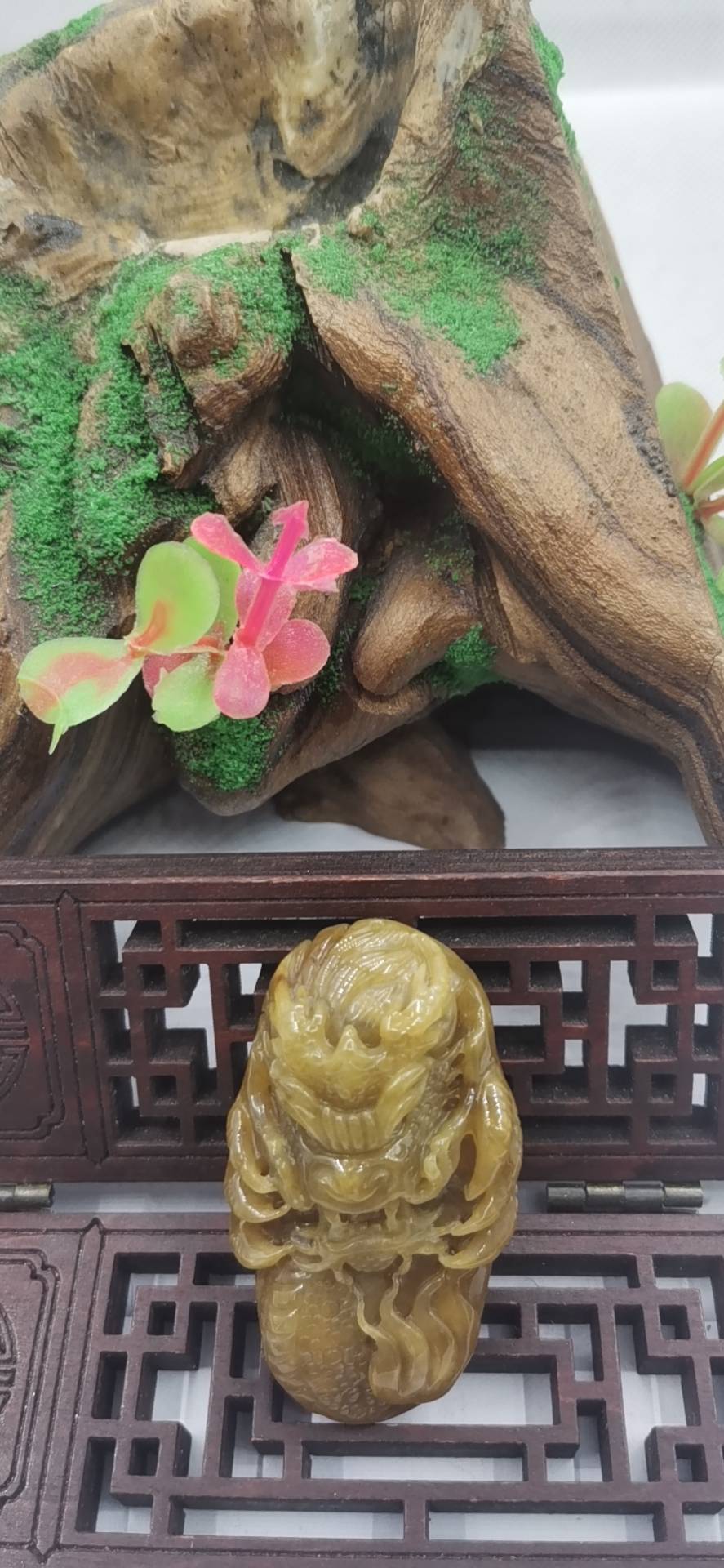 龙行天下