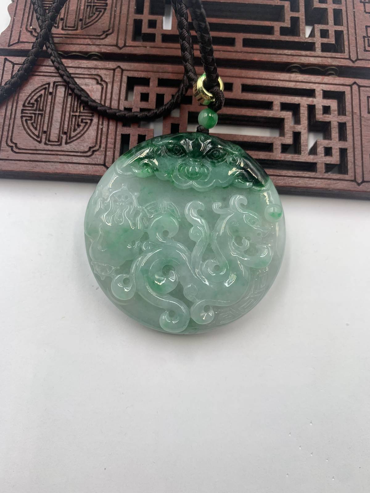 龙行天下
