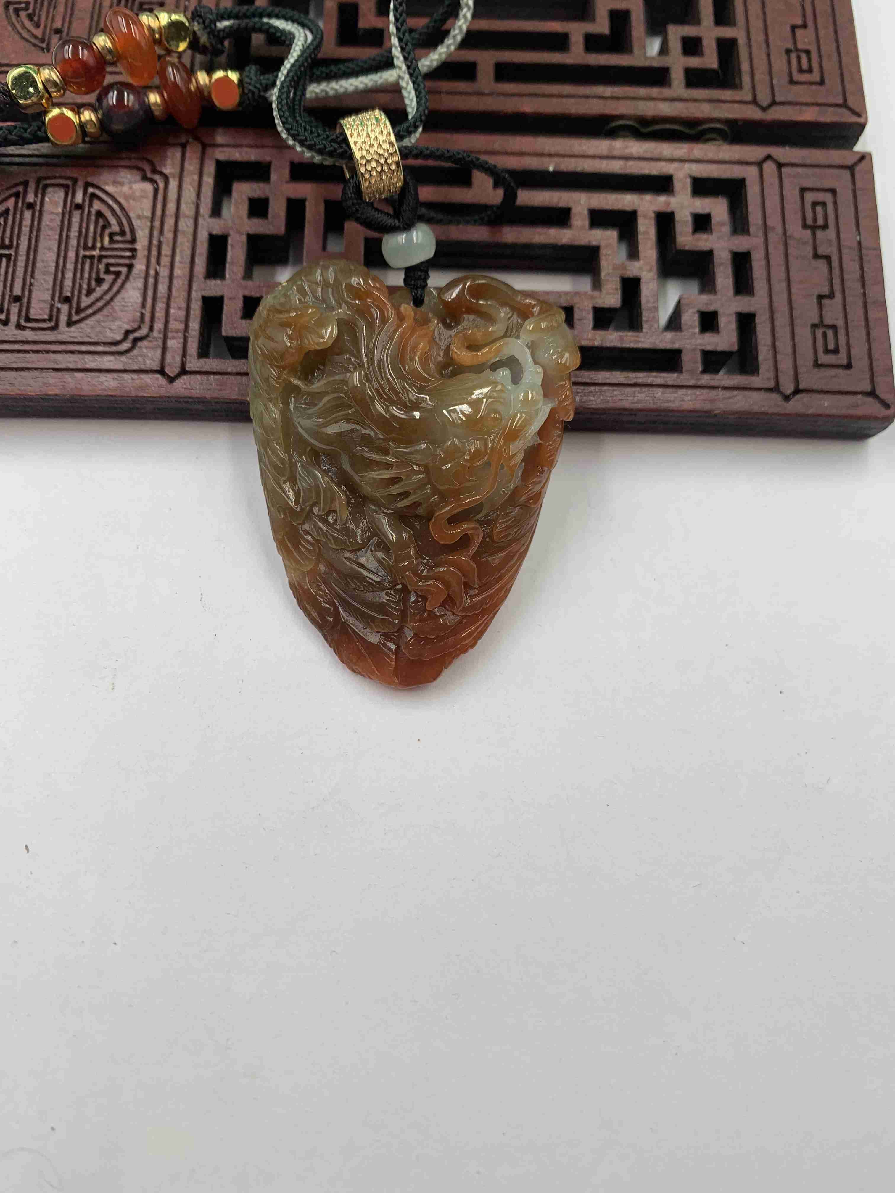 龙行天下