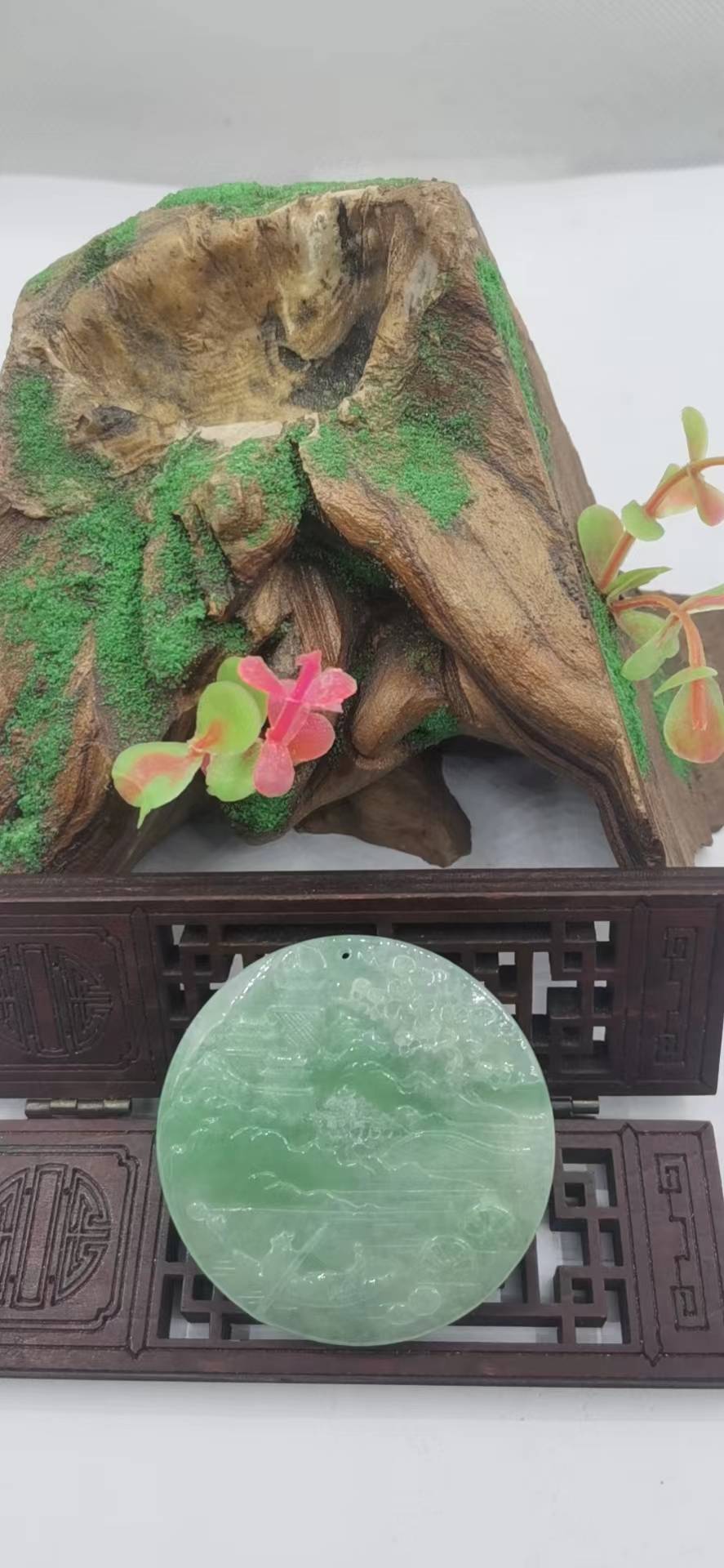 溪水行旅