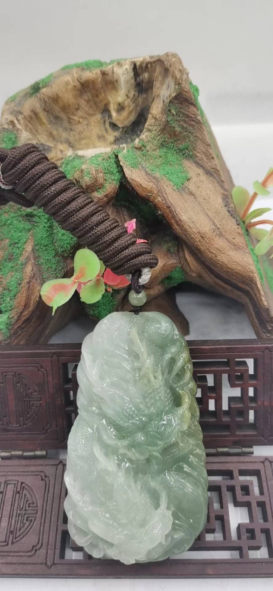双龙出海