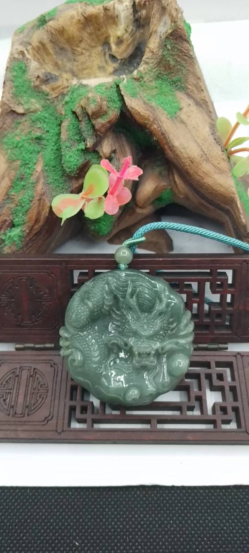 龙行天下