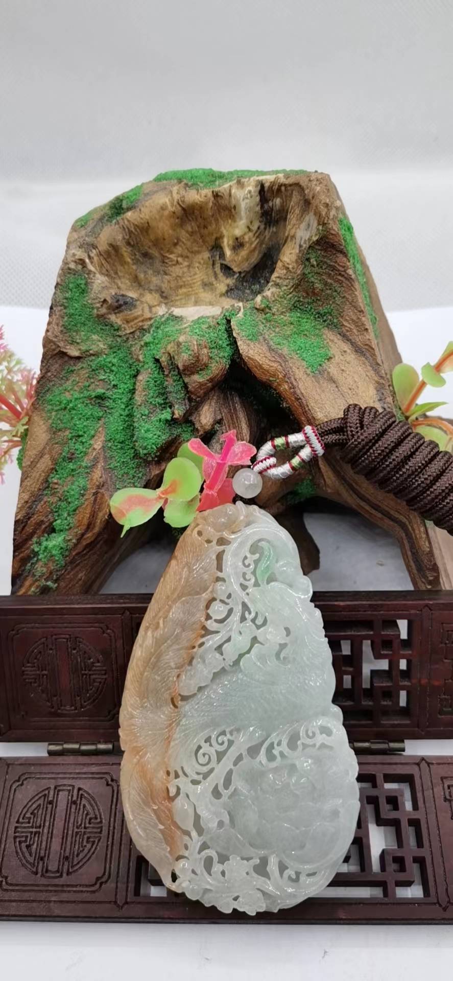 凤戏牡丹
