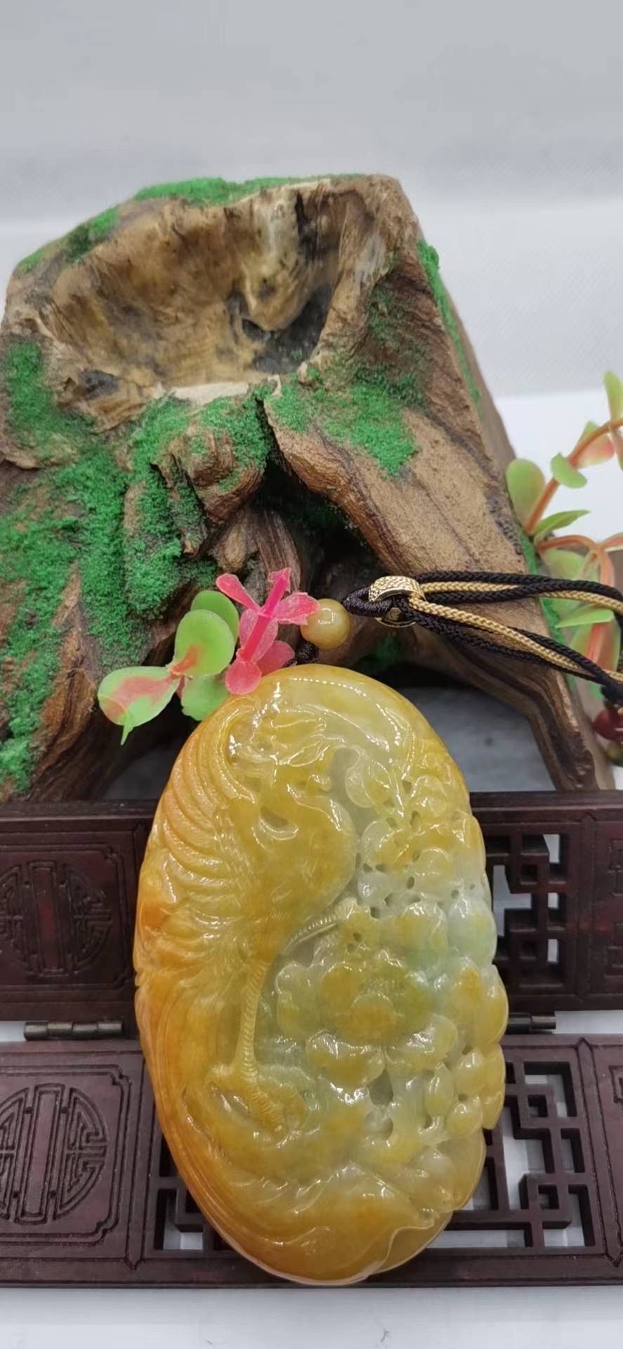凤穿牡丹
