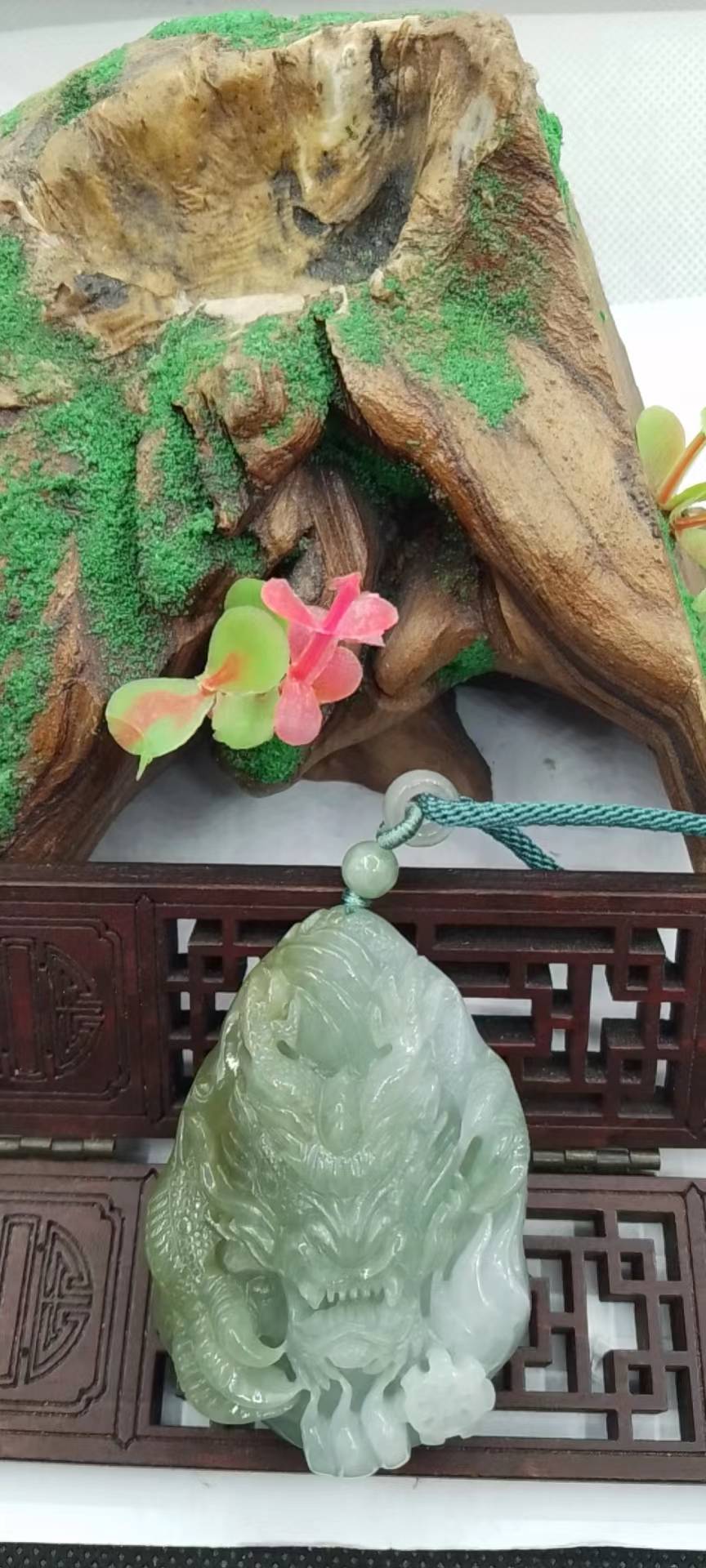 龙行天下