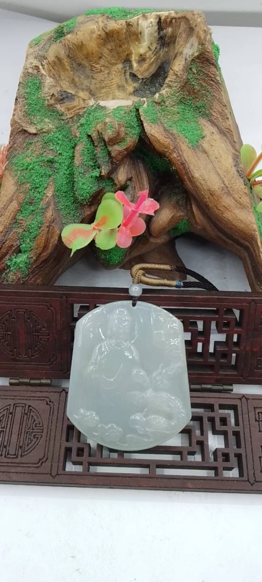 神龙护主