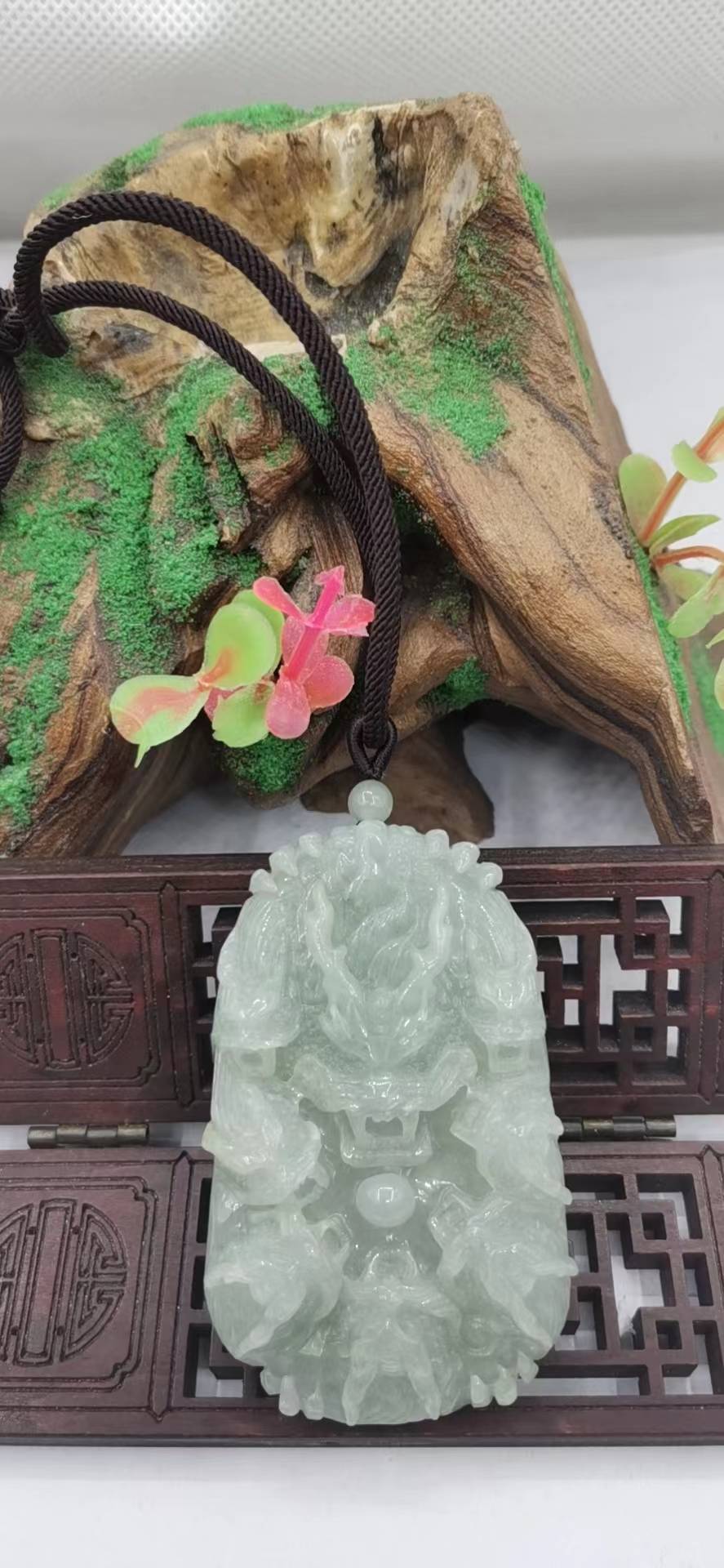 九龙戏珠