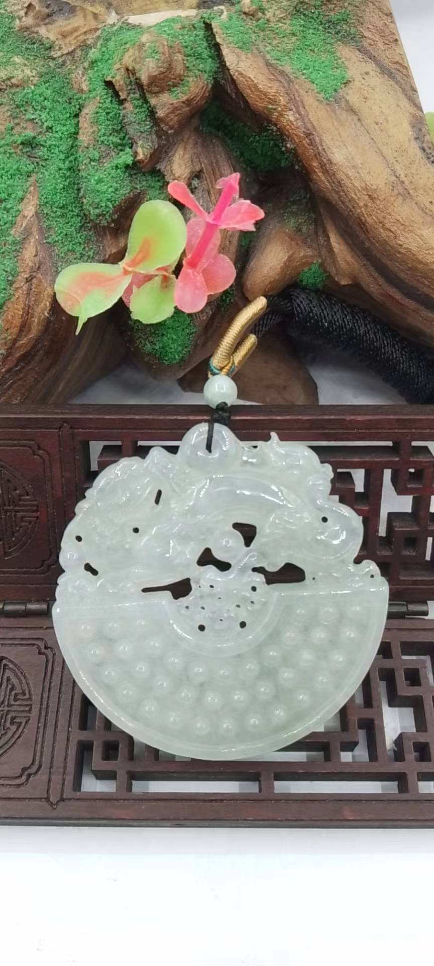龙行天下