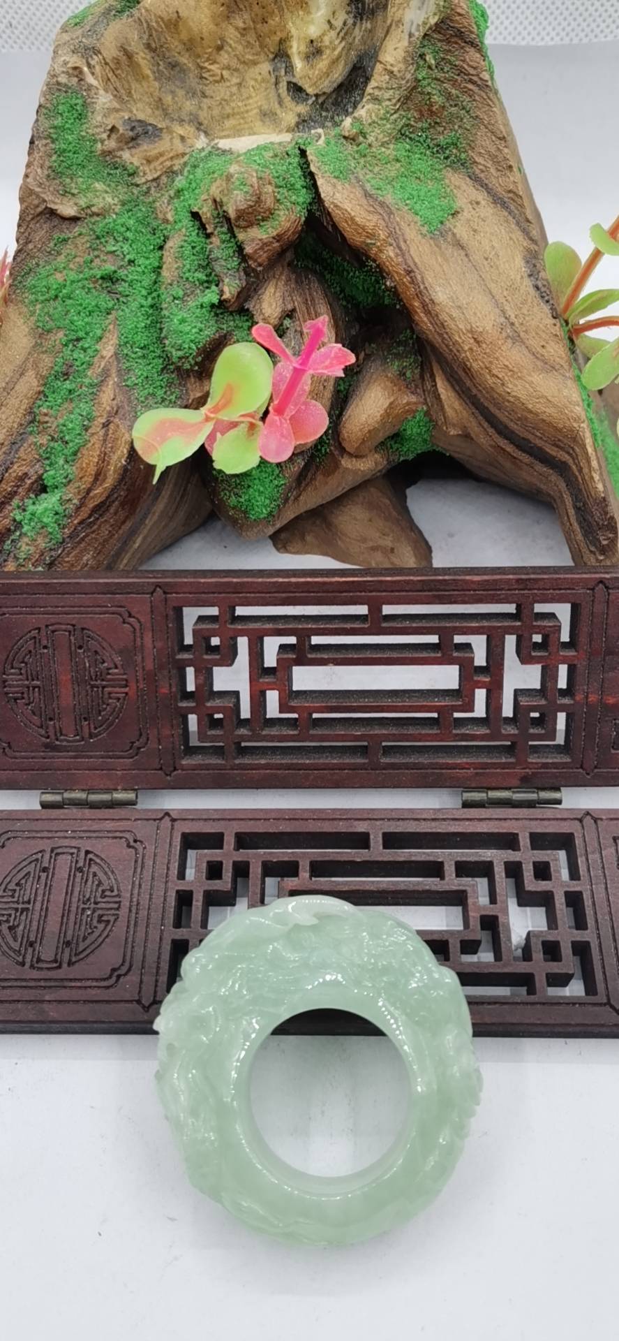 龙行天下
