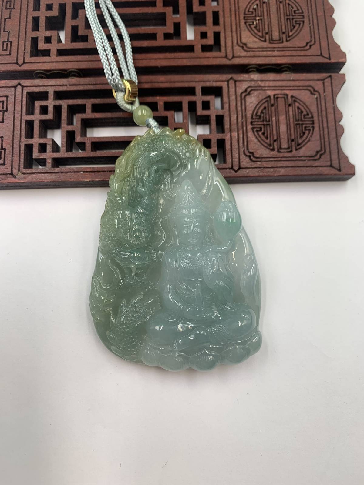 御龙观音