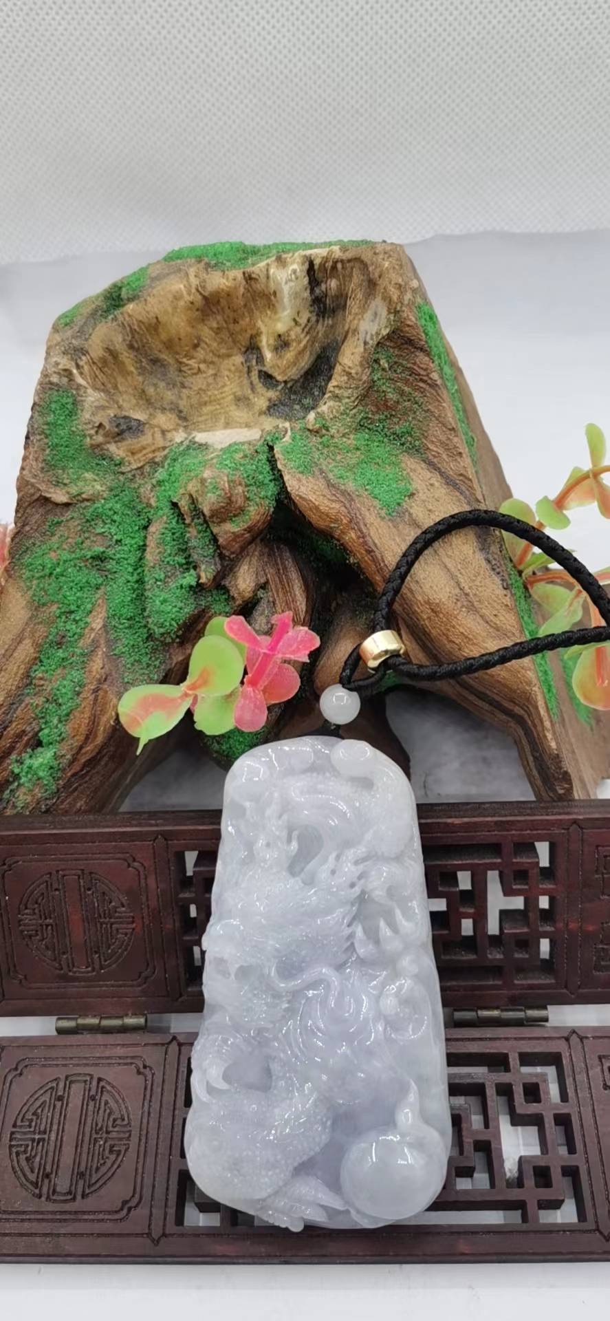 龙行天下