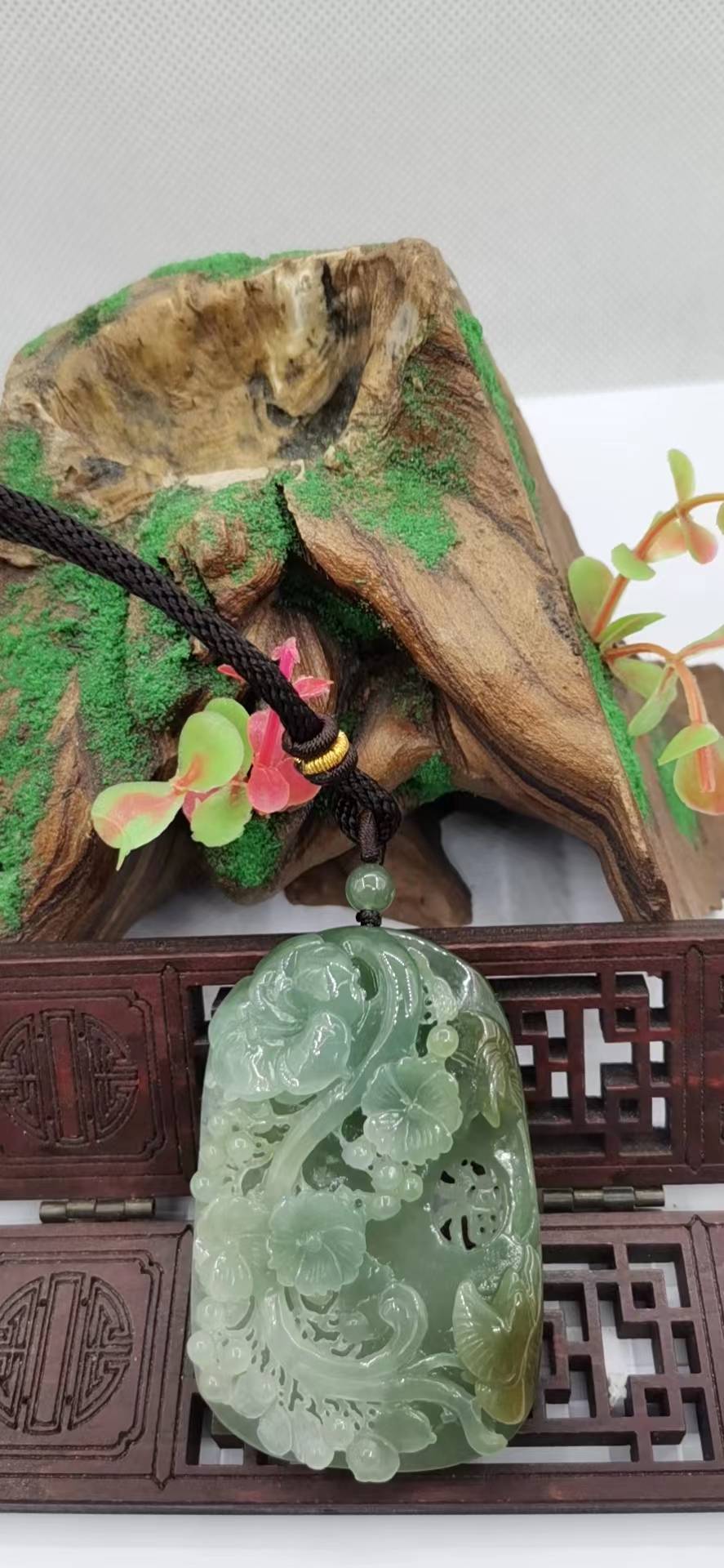 喜上眉梢