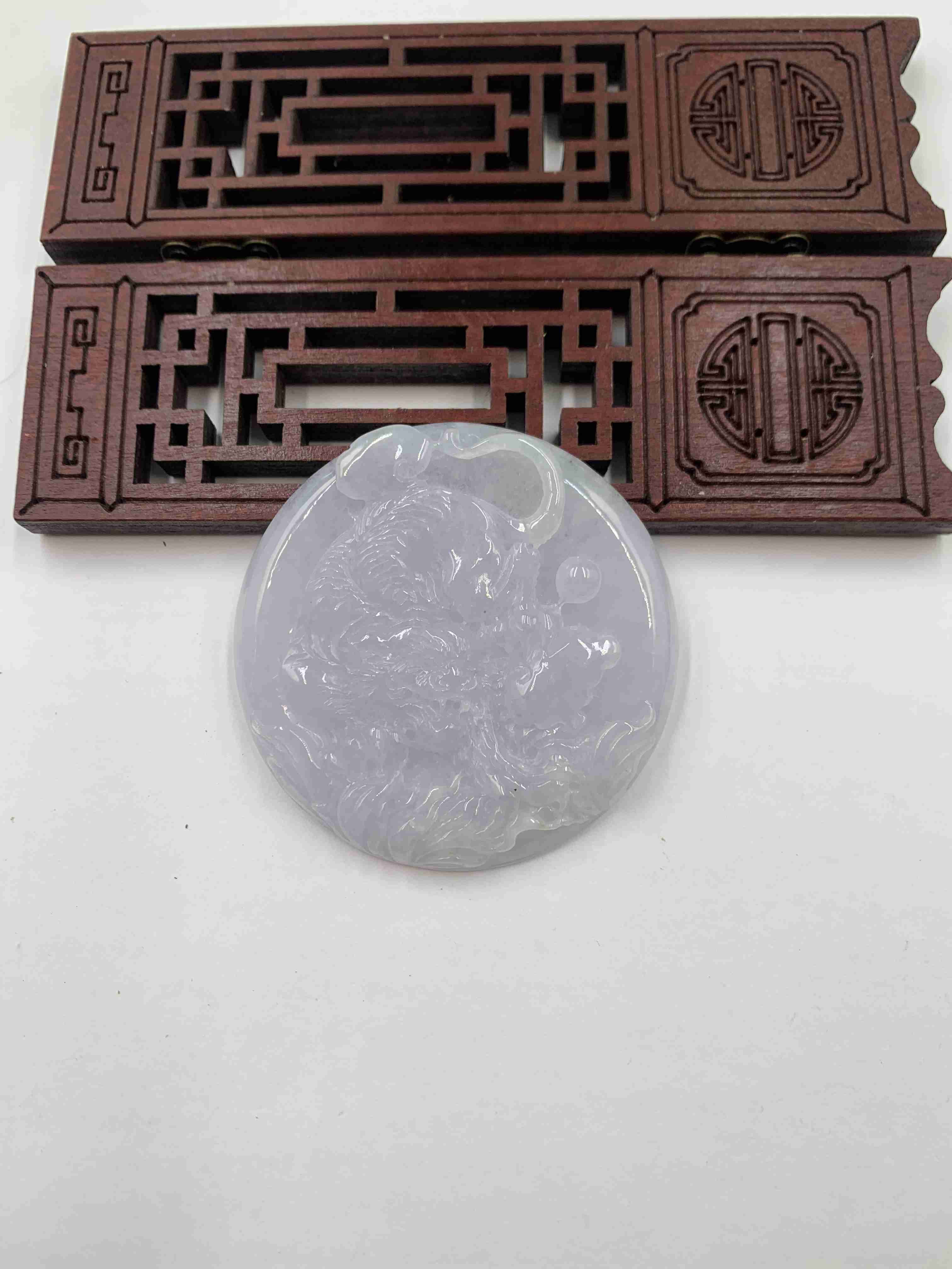 虎虎生威