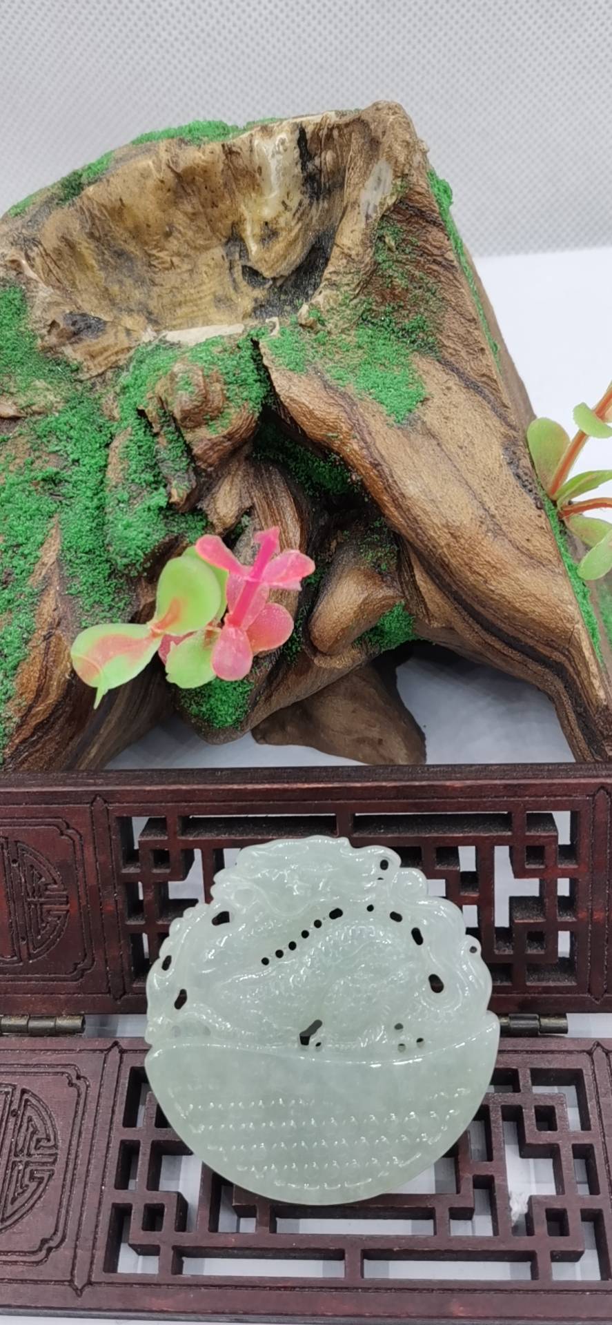 龙行天下