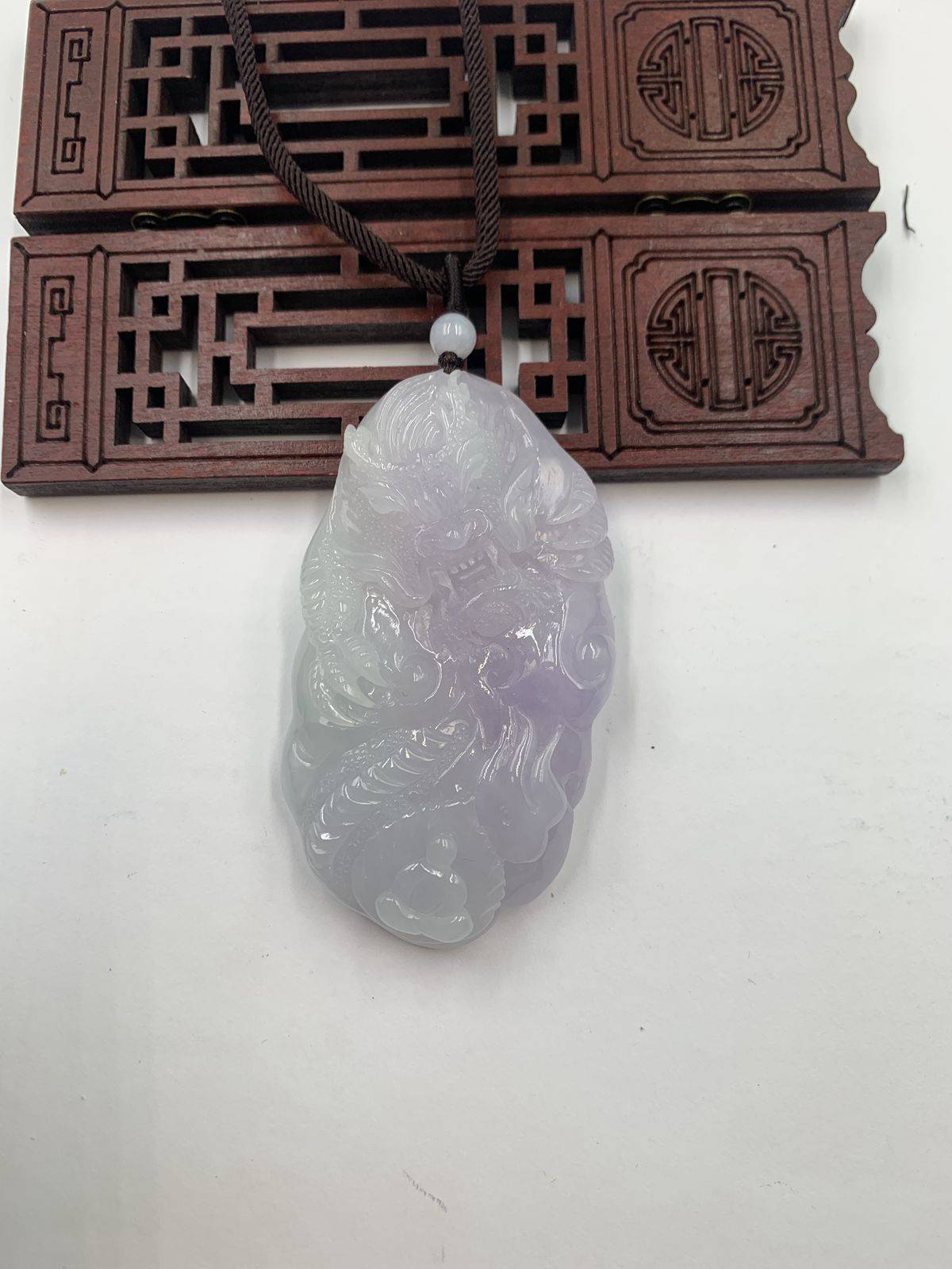 神龙护主