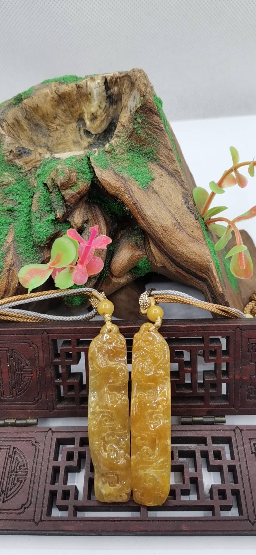 龙行天下