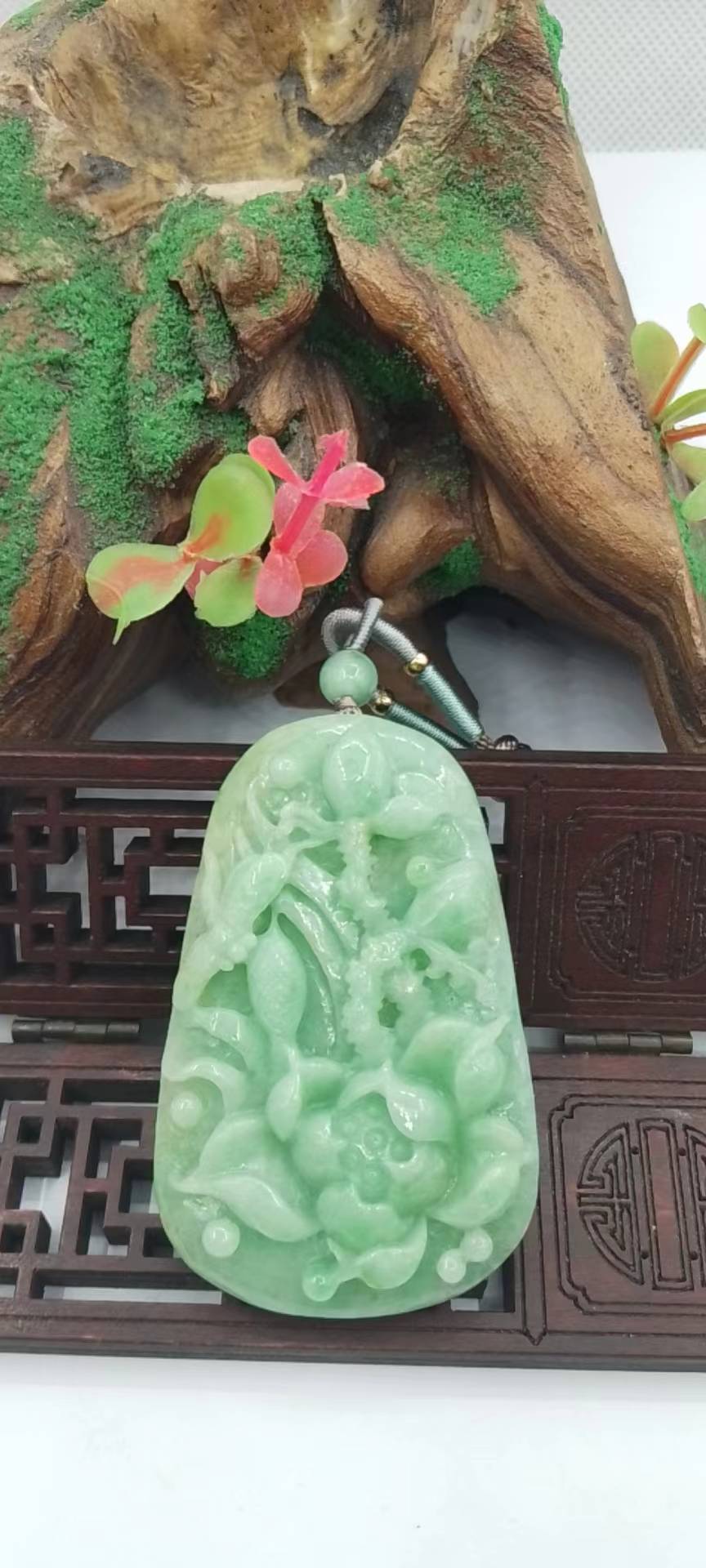 一品青莲