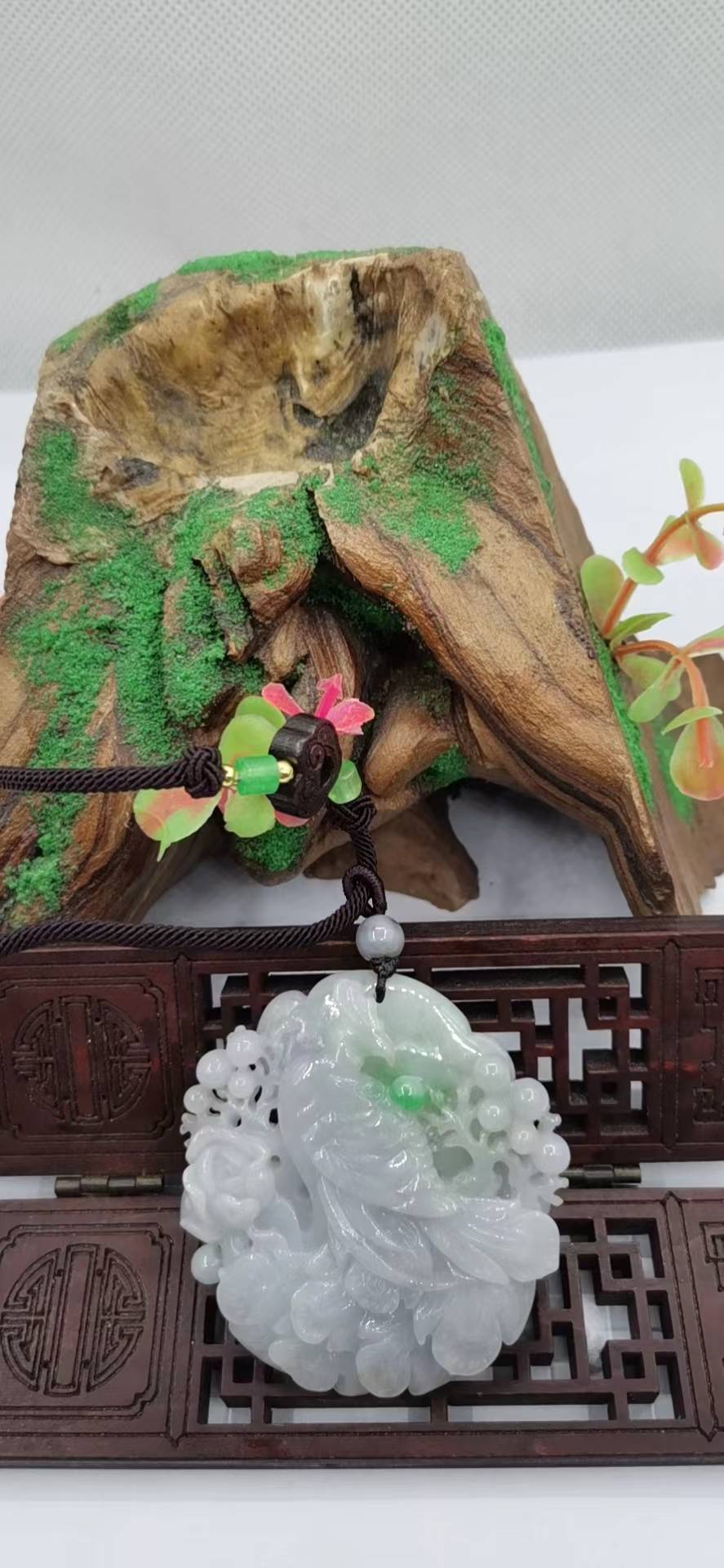 凤穿牡丹